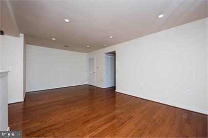 SHIRLINGTON - Residential Lease