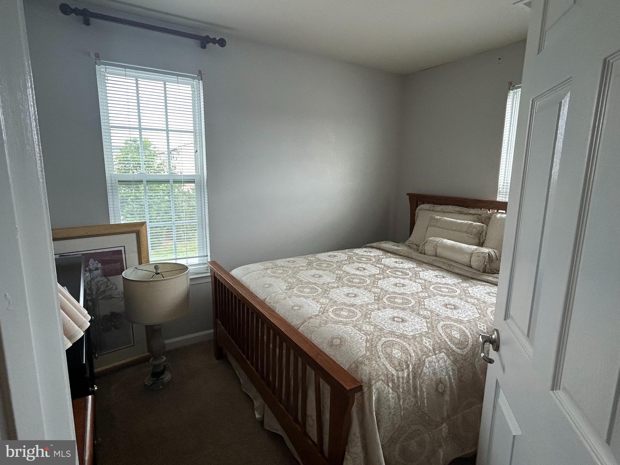 BROOKFIELD - Residential