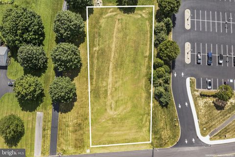 Photo of 992 Hammon Avenue, EPHRATA, PA 17522 (MLS # PALA2076626)