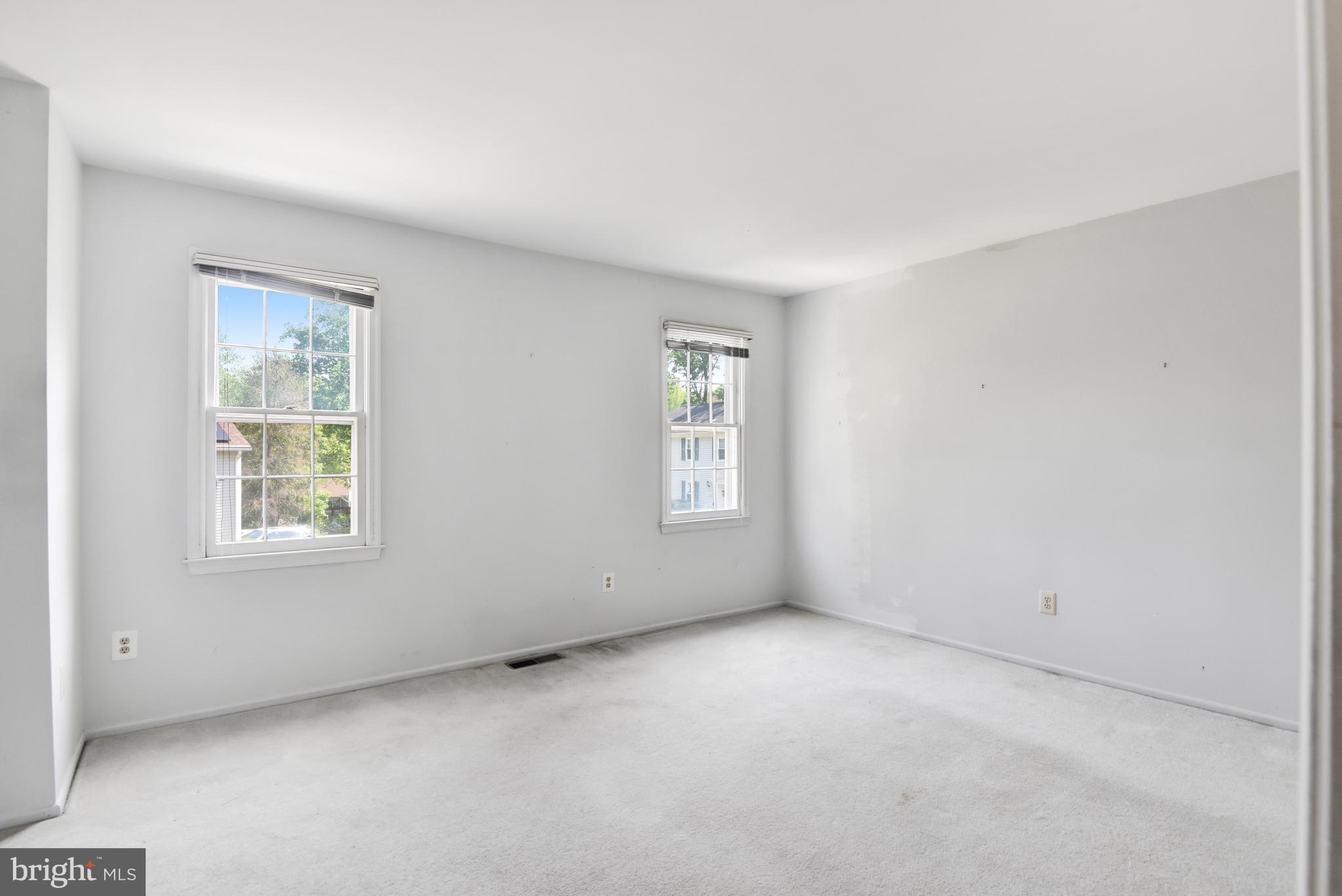 BURKE CENTRE - Residential