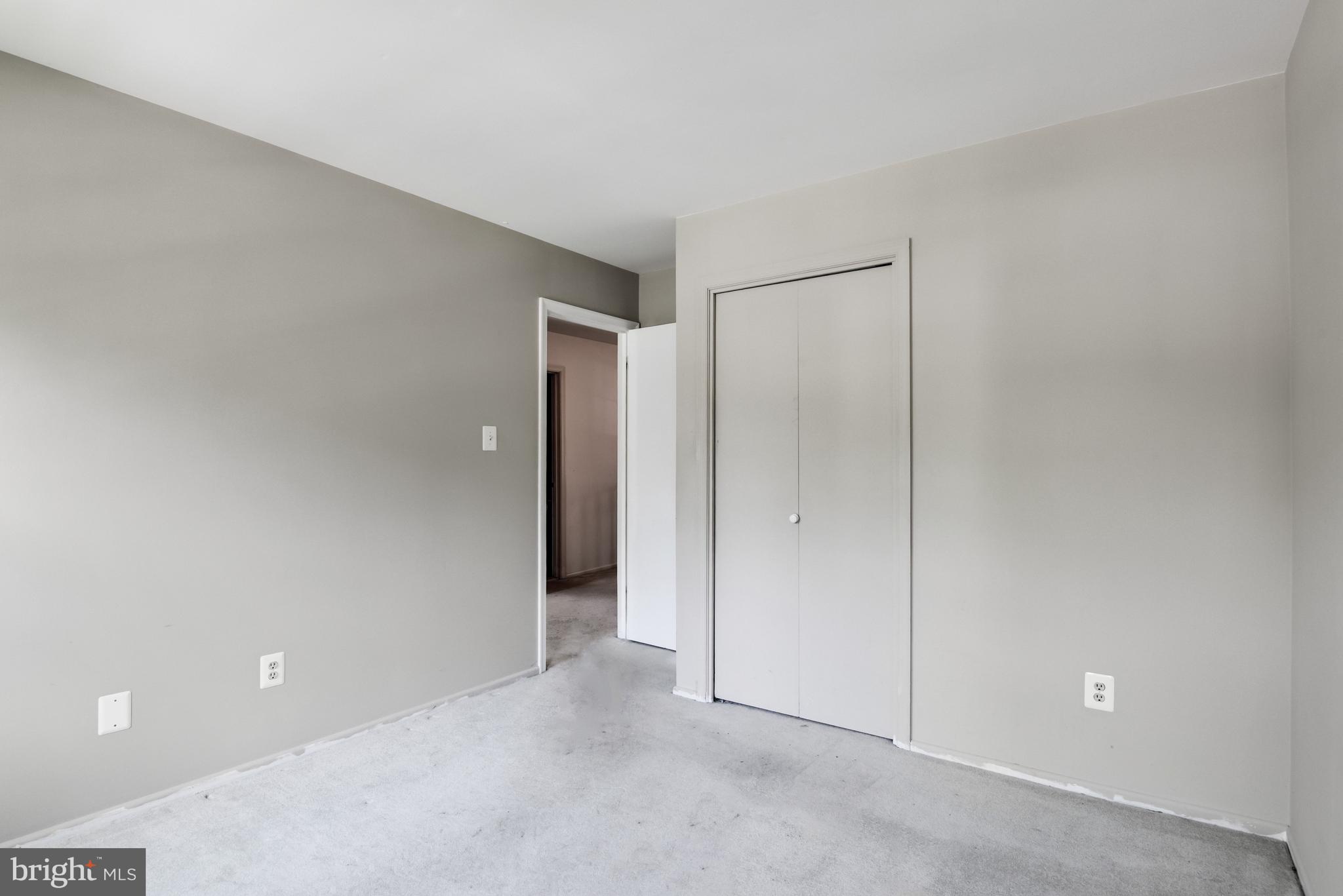 BURKE CENTRE - Residential