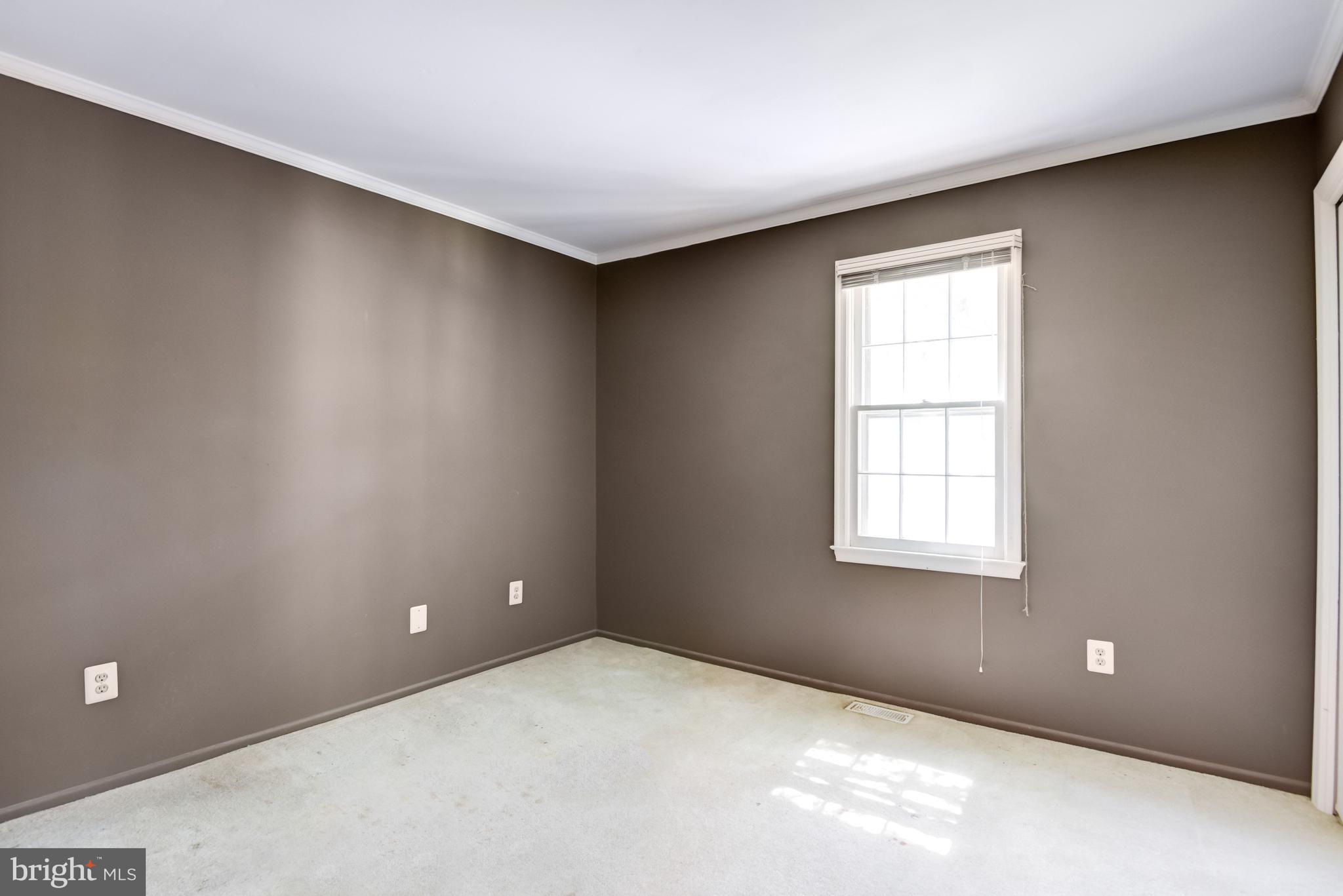 BURKE CENTRE - Residential