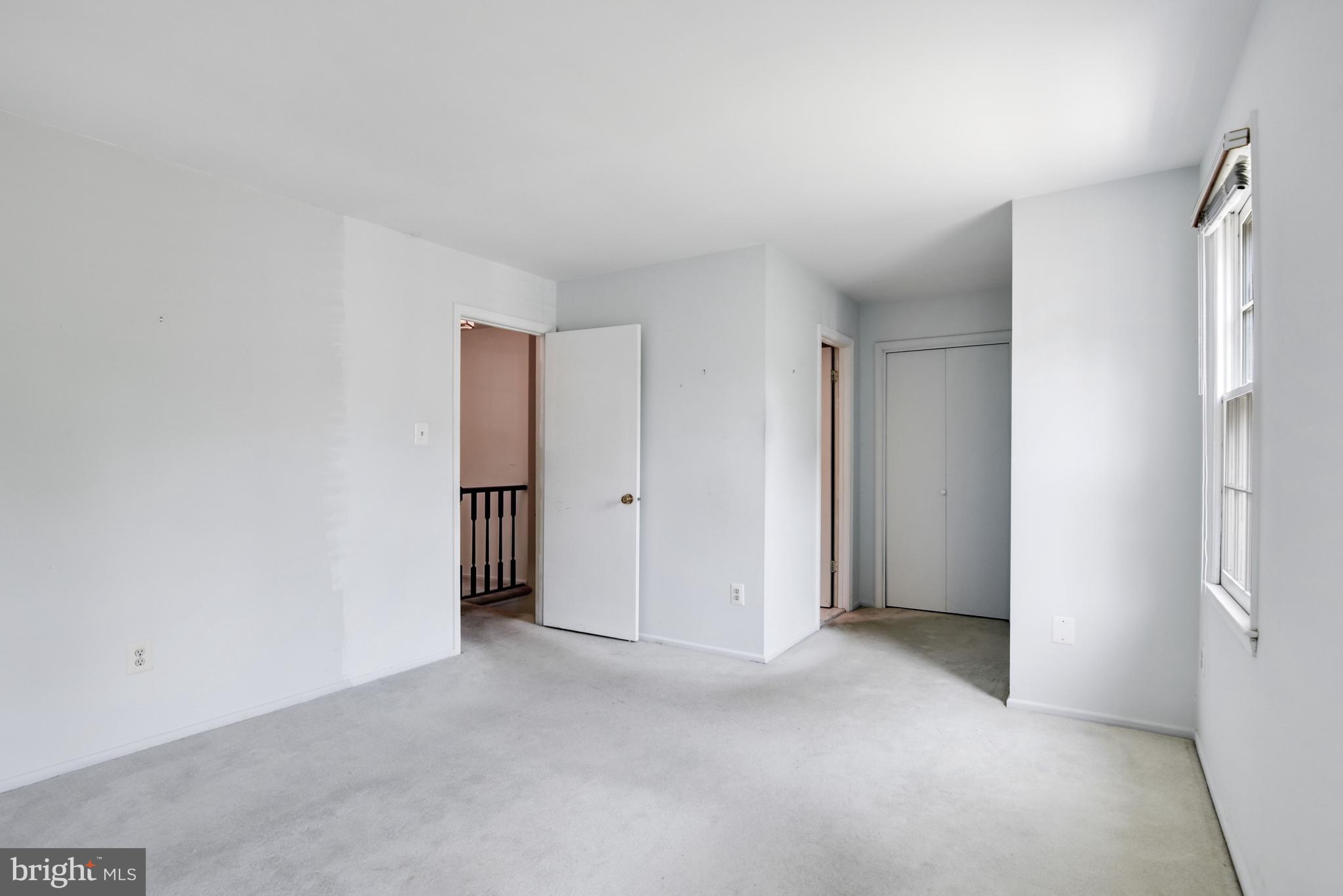 BURKE CENTRE - Residential