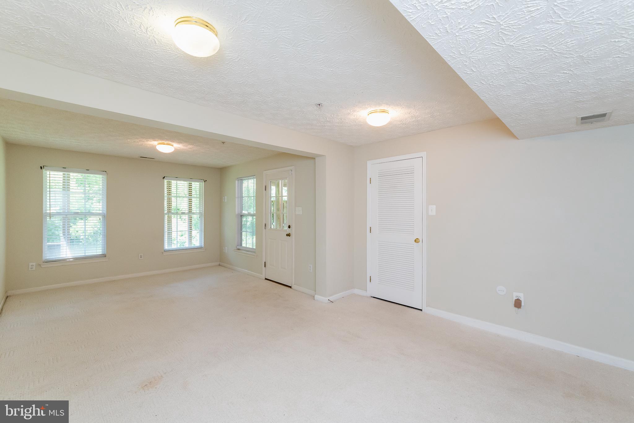 PERRY HALL FARMS - Residential