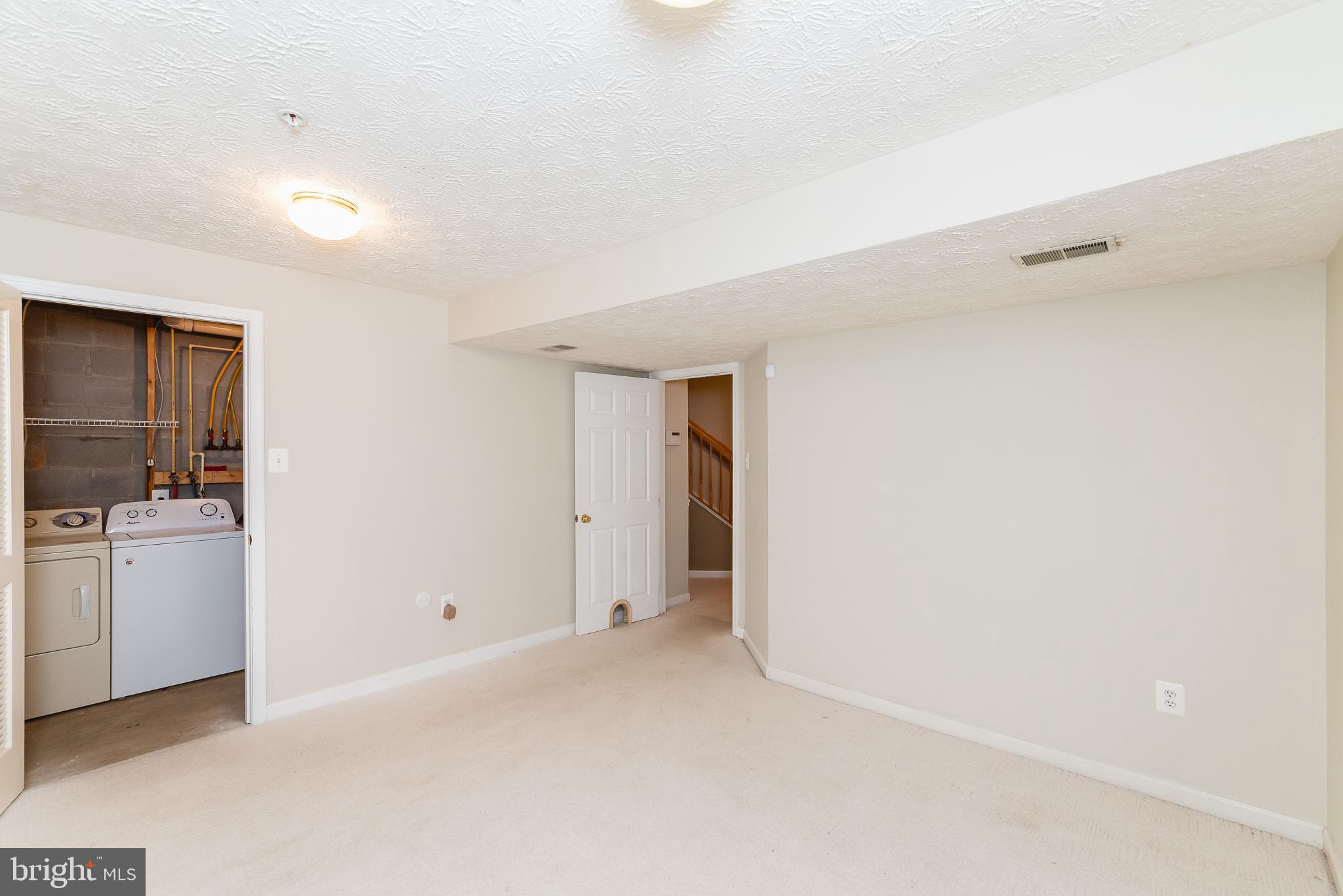 PERRY HALL FARMS - Residential