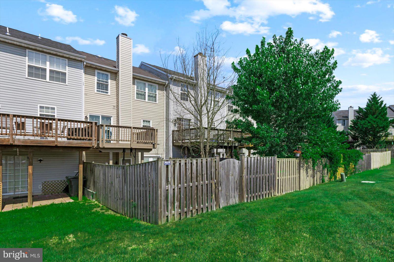 STONE RIVER - Residential