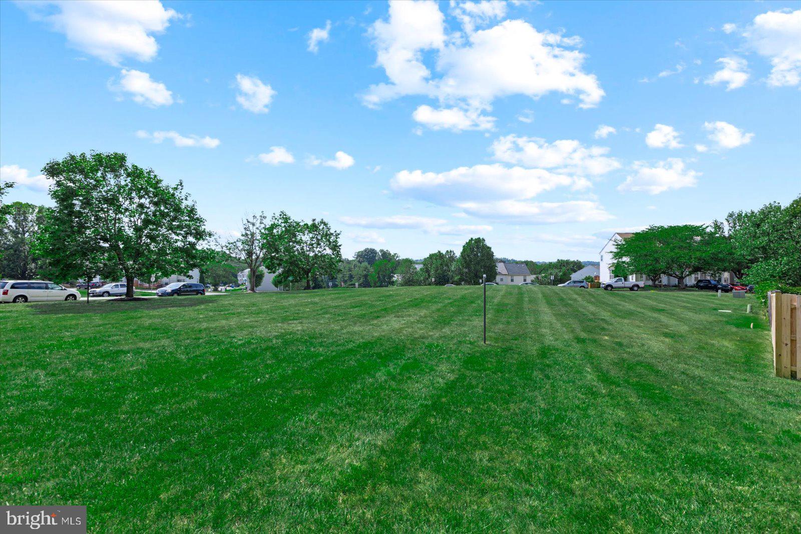 STONE RIVER - Residential
