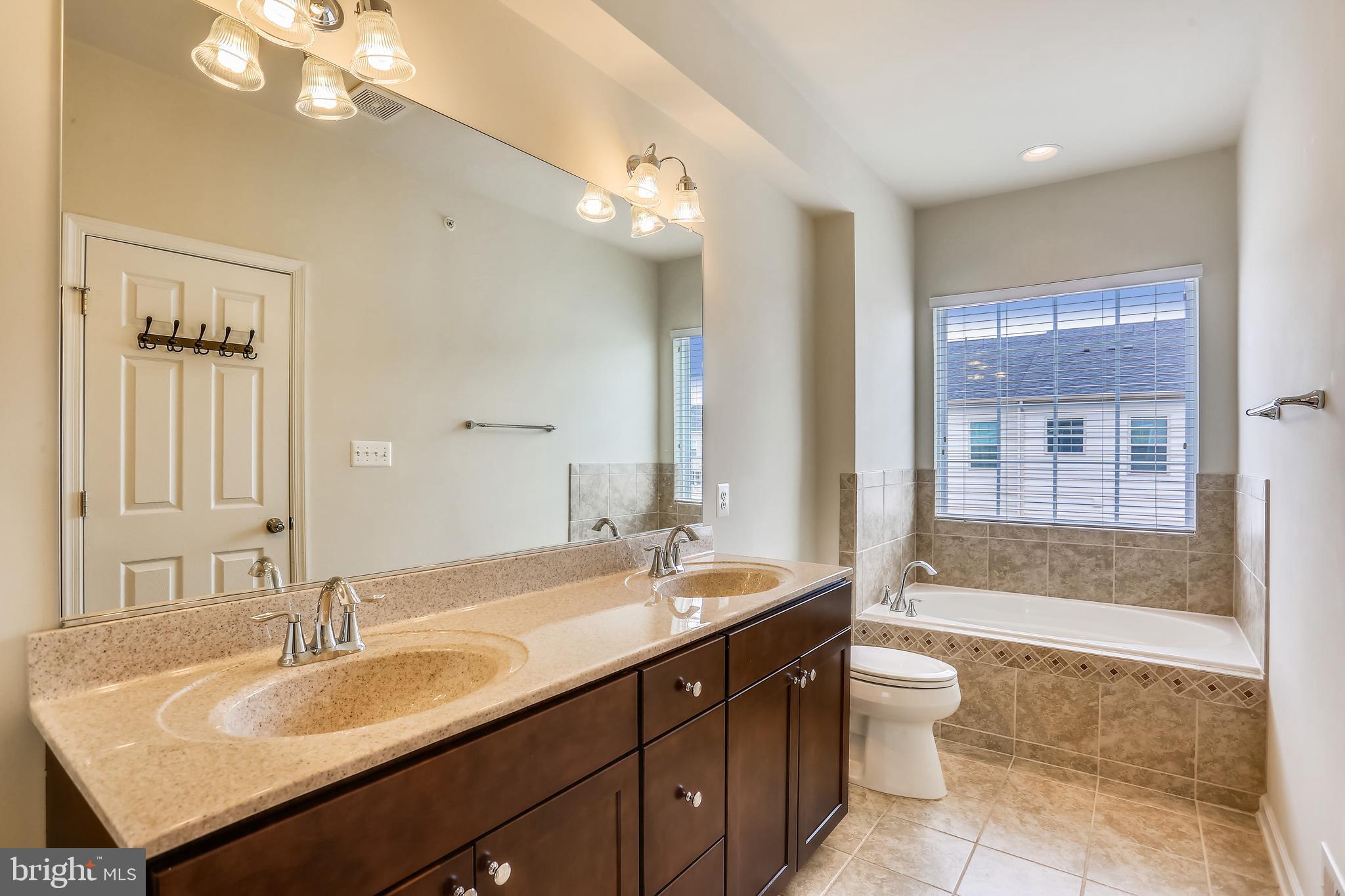 JEFFERSON PLACE - Residential Lease