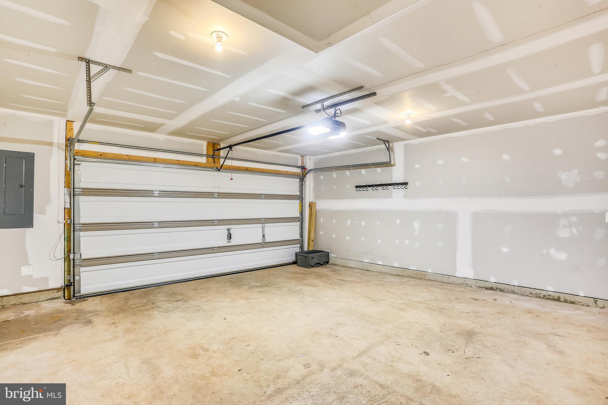 JEFFERSON PLACE - Residential Lease