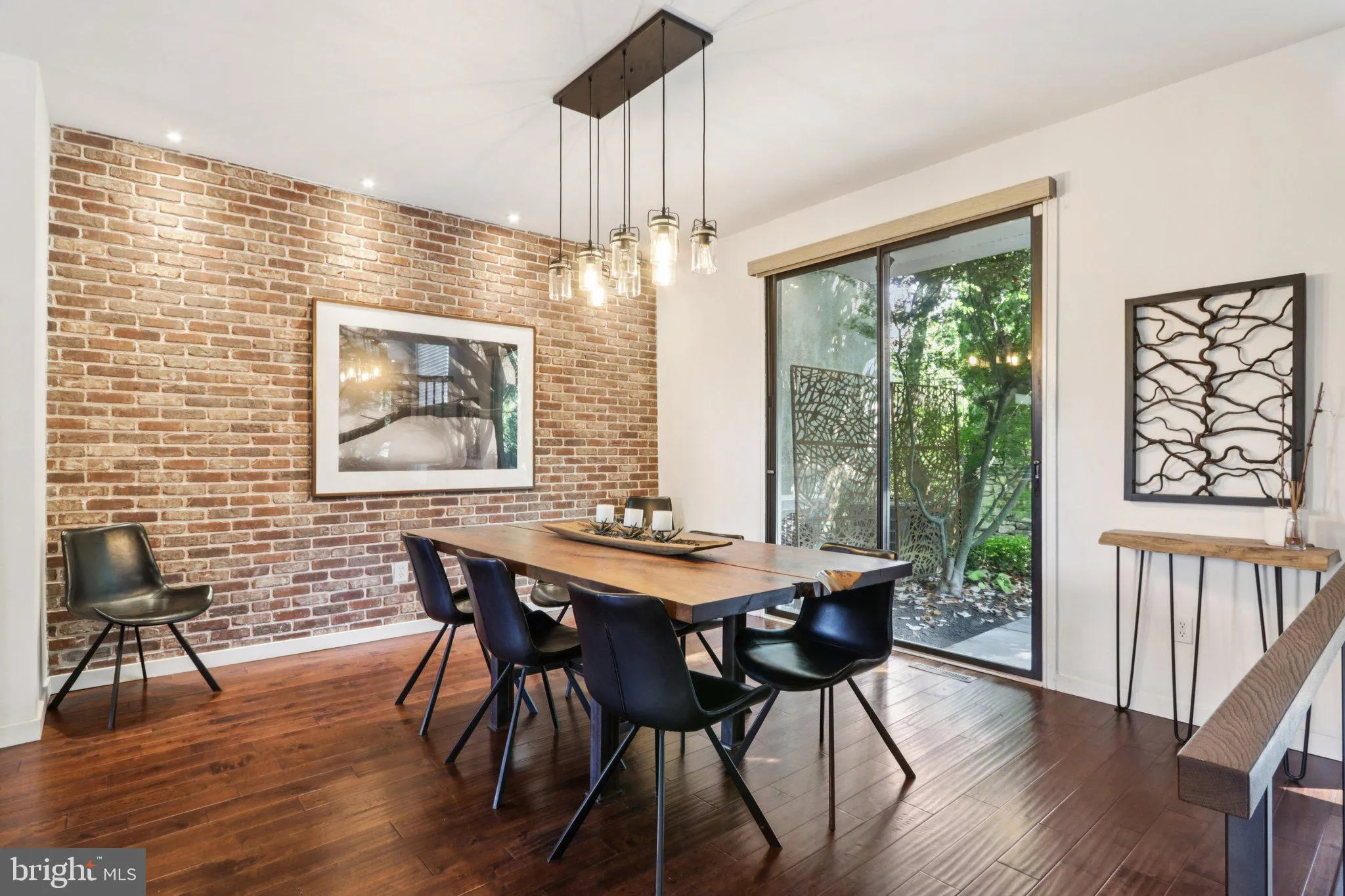 Devon, Pennsylvania 19333, United States, 3 Bedrooms Bedrooms, ,3 BathroomsBathrooms,Residential,Coming Soon,219273