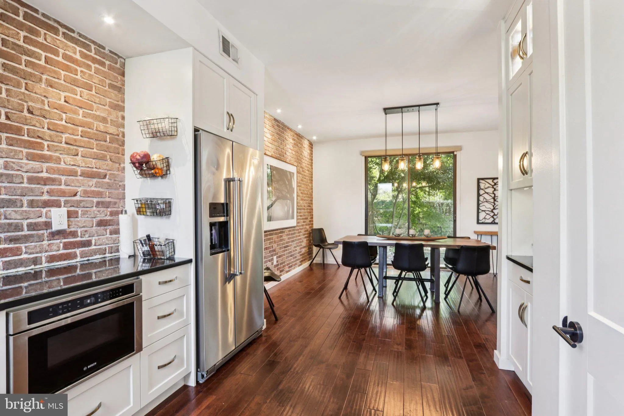 Devon, Pennsylvania 19333, United States, 3 Bedrooms Bedrooms, ,3 BathroomsBathrooms,Residential,Coming Soon,219273