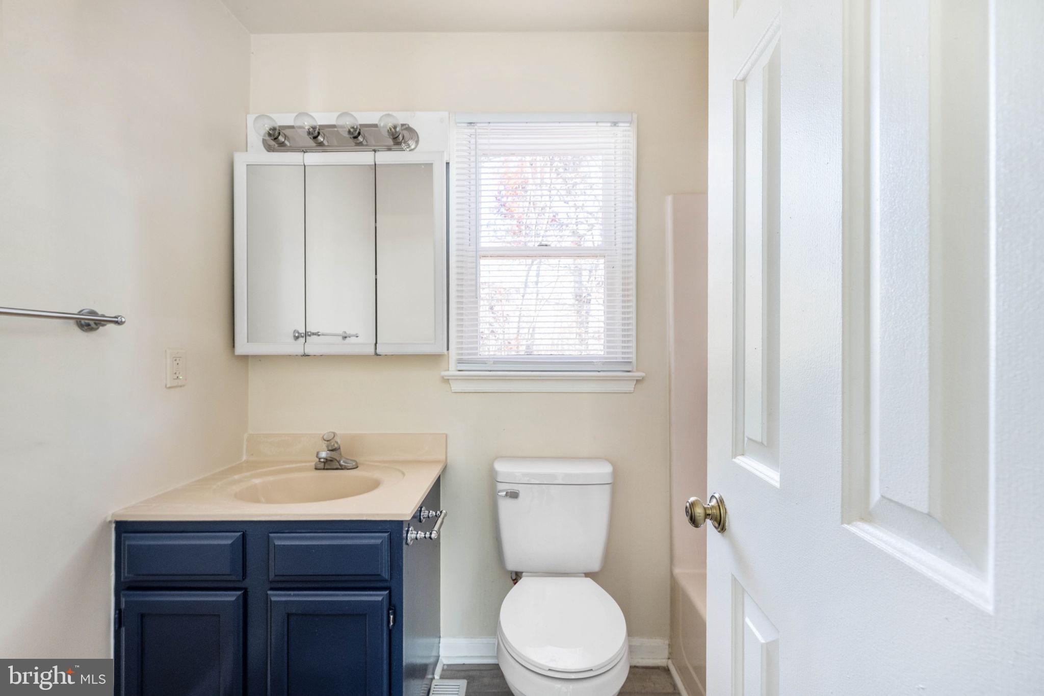 LAKE WILDERNESS - Residential