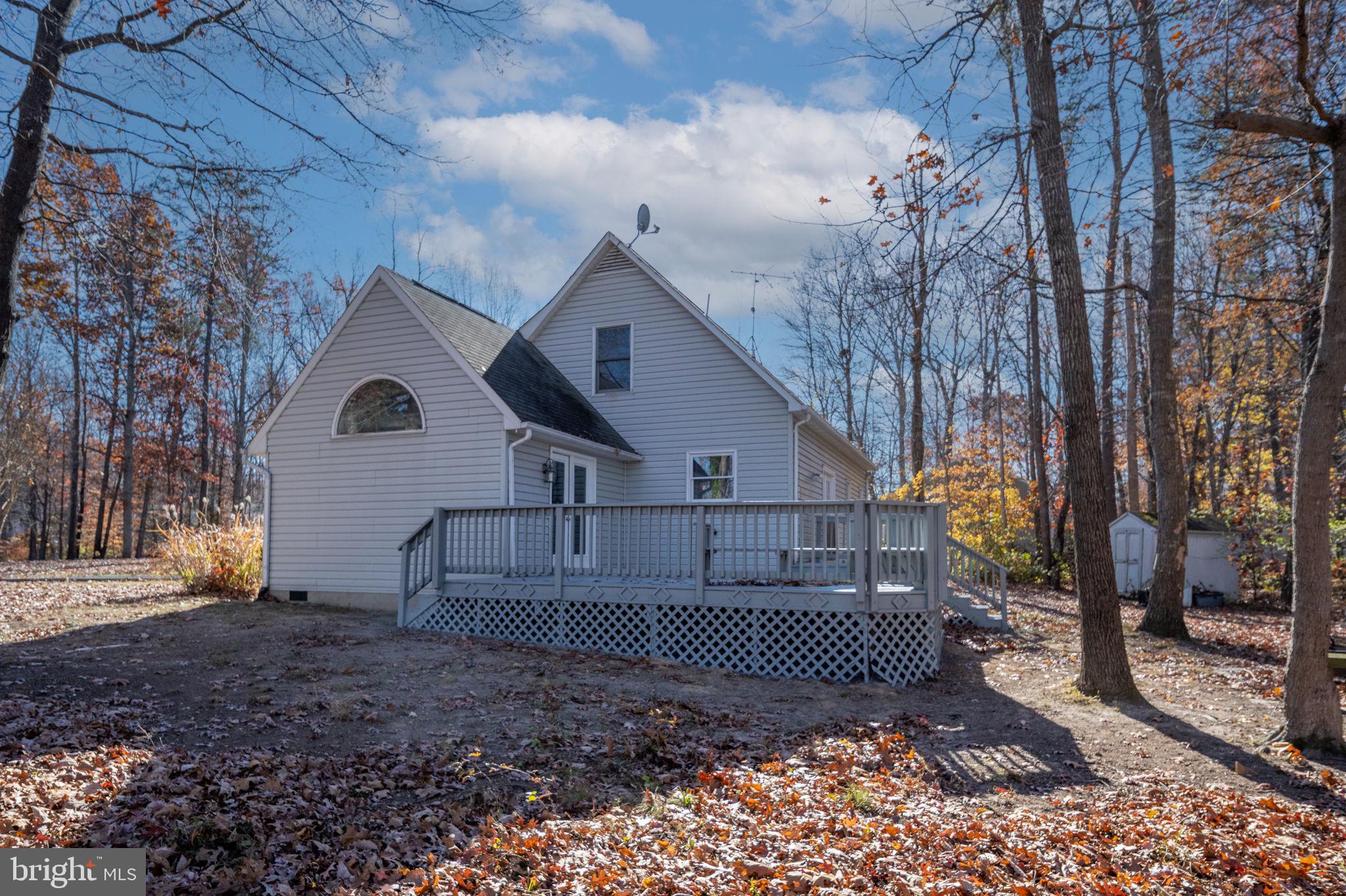 LAKE WILDERNESS - Residential