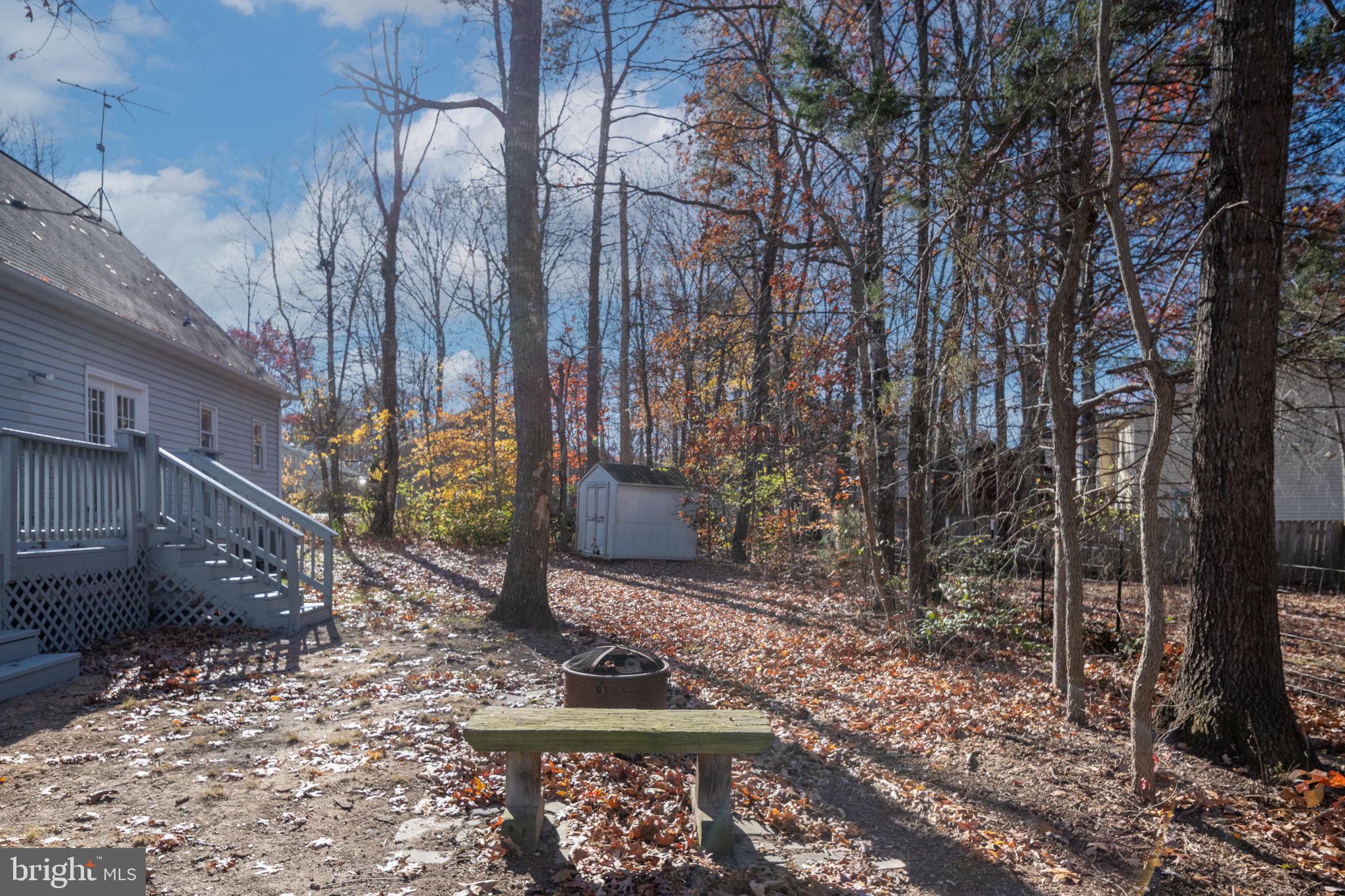 LAKE WILDERNESS - Residential