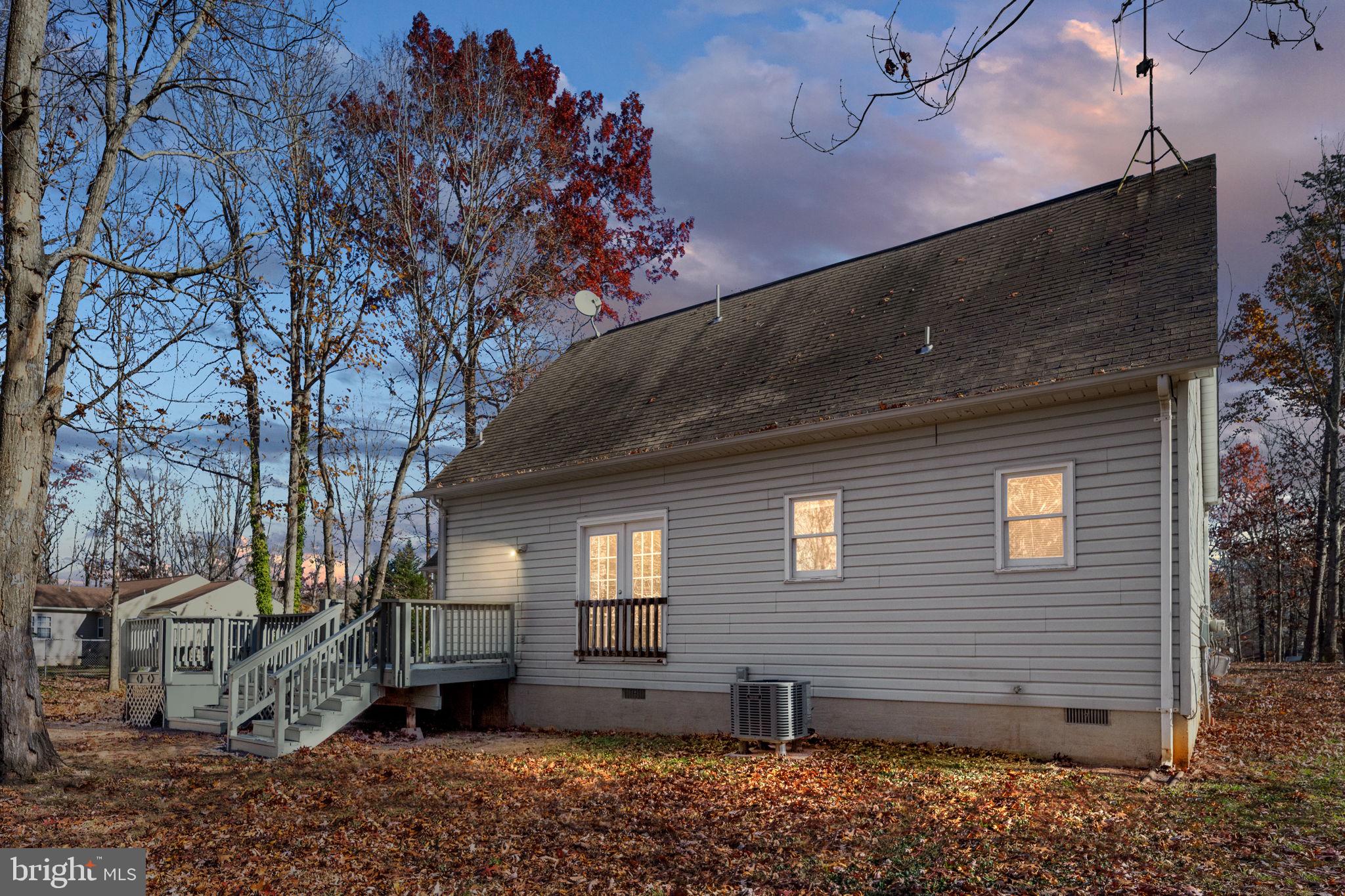 LAKE WILDERNESS - Residential
