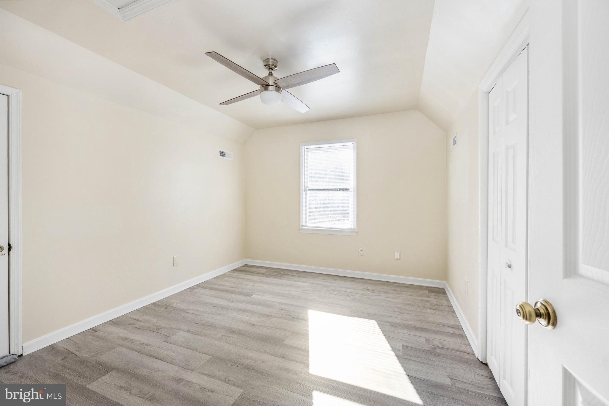 LAKE WILDERNESS - Residential