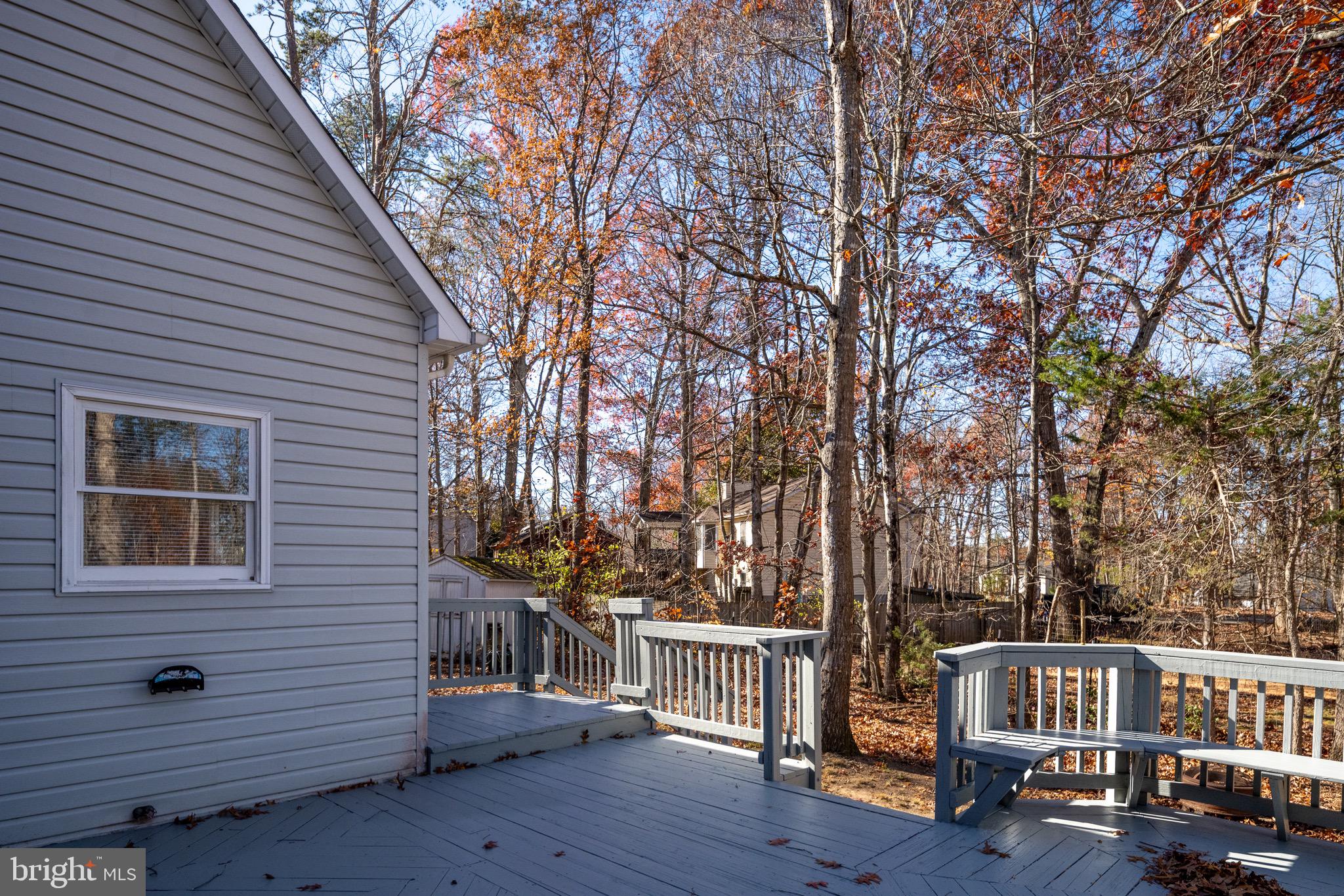 LAKE WILDERNESS - Residential