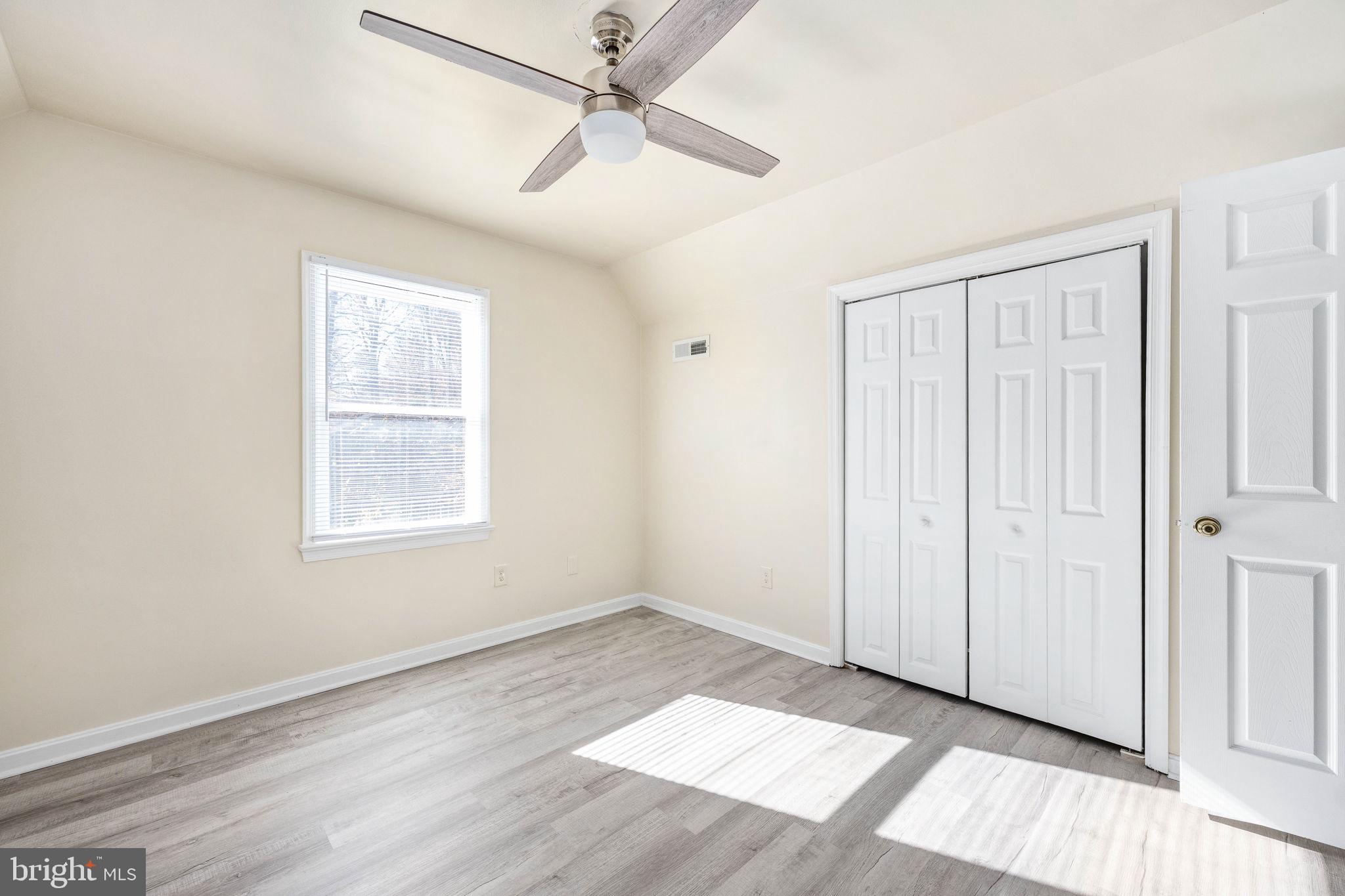 LAKE WILDERNESS - Residential