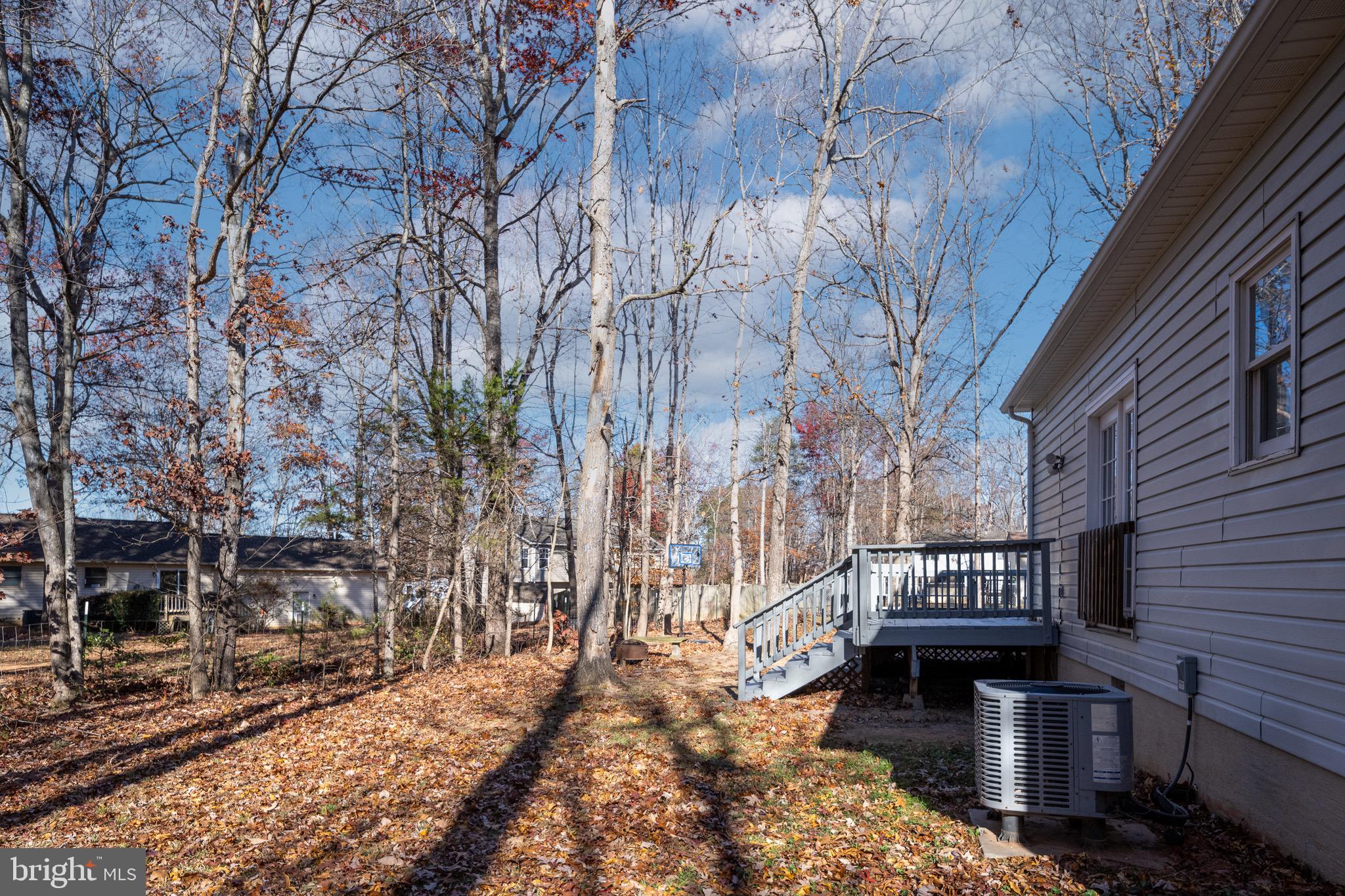 LAKE WILDERNESS - Residential