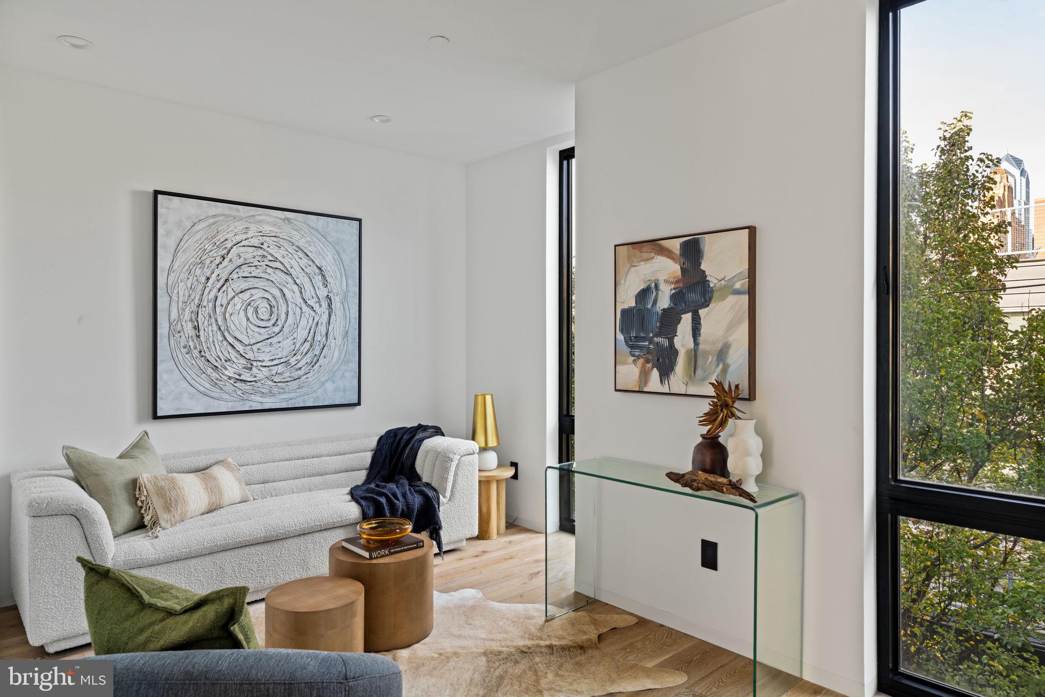 GRADUATE HOSPITAL - Residential