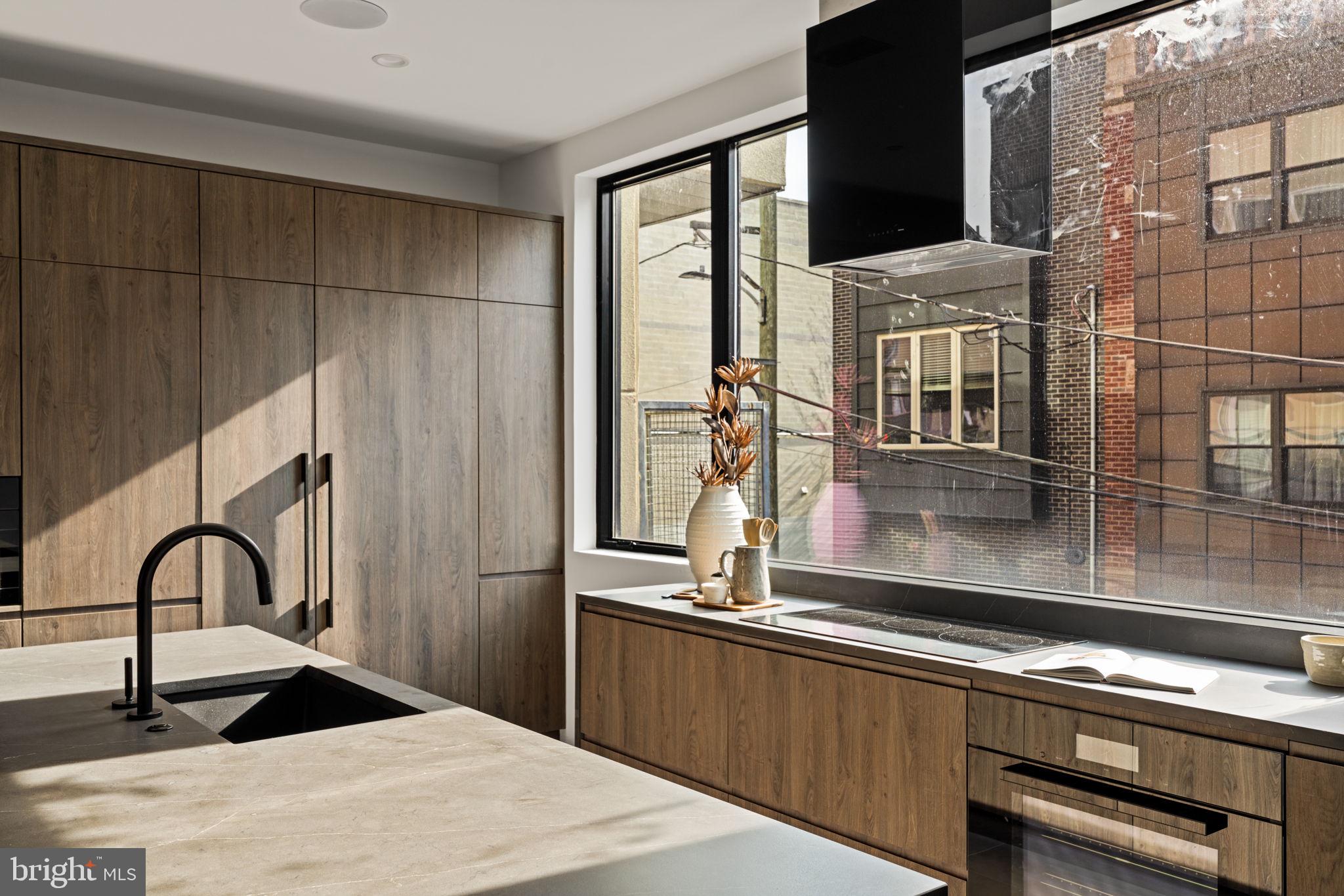 GRADUATE HOSPITAL - Residential