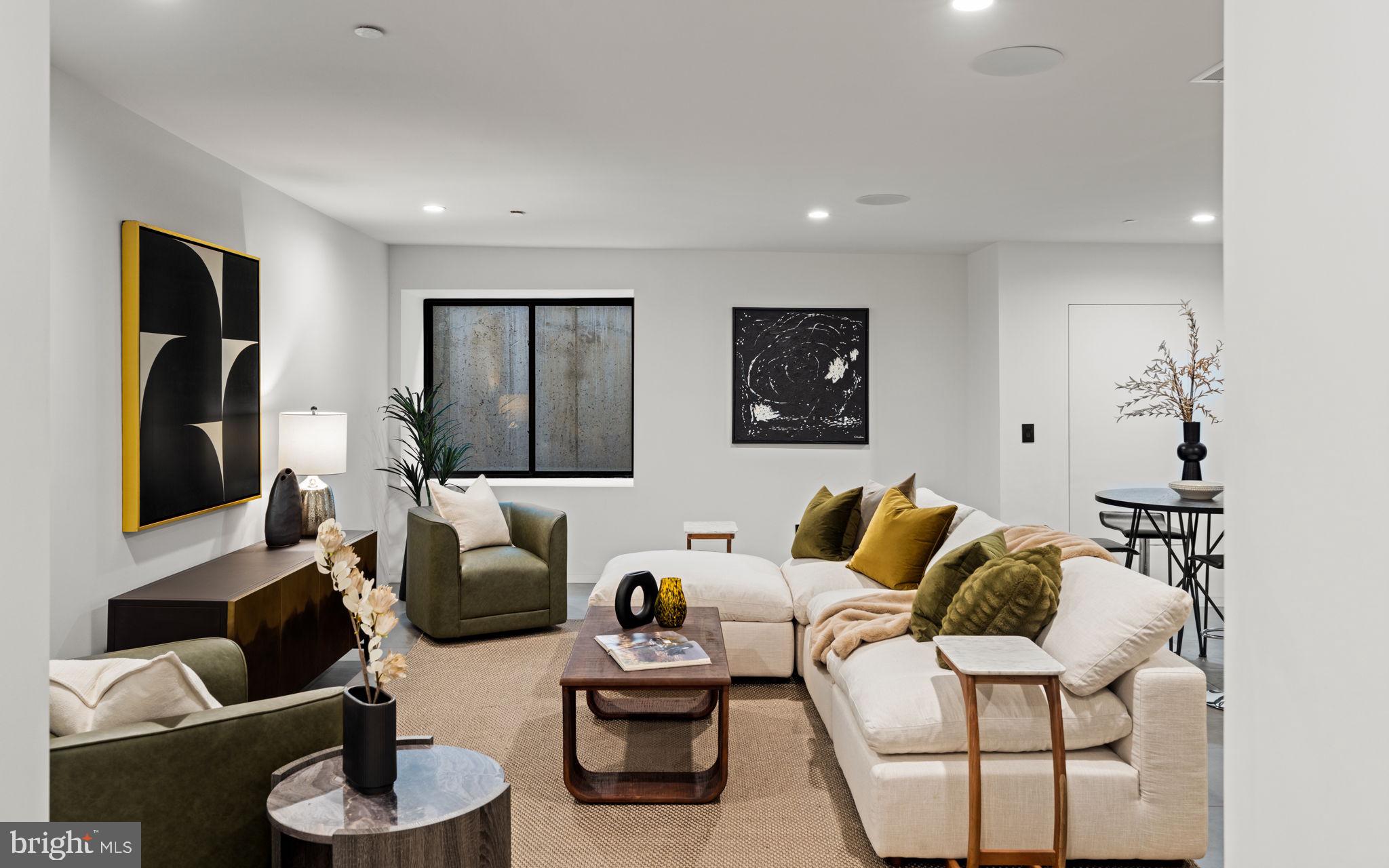 GRADUATE HOSPITAL - Residential