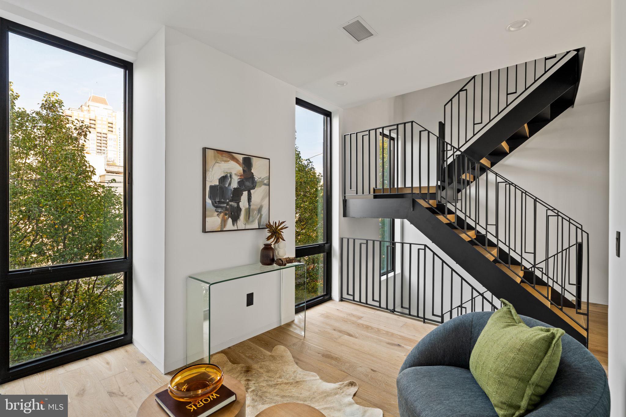 GRADUATE HOSPITAL - Residential