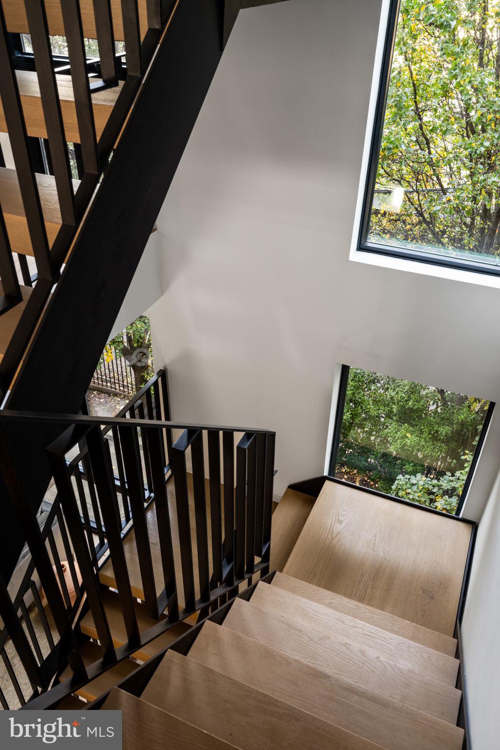 GRADUATE HOSPITAL - Residential