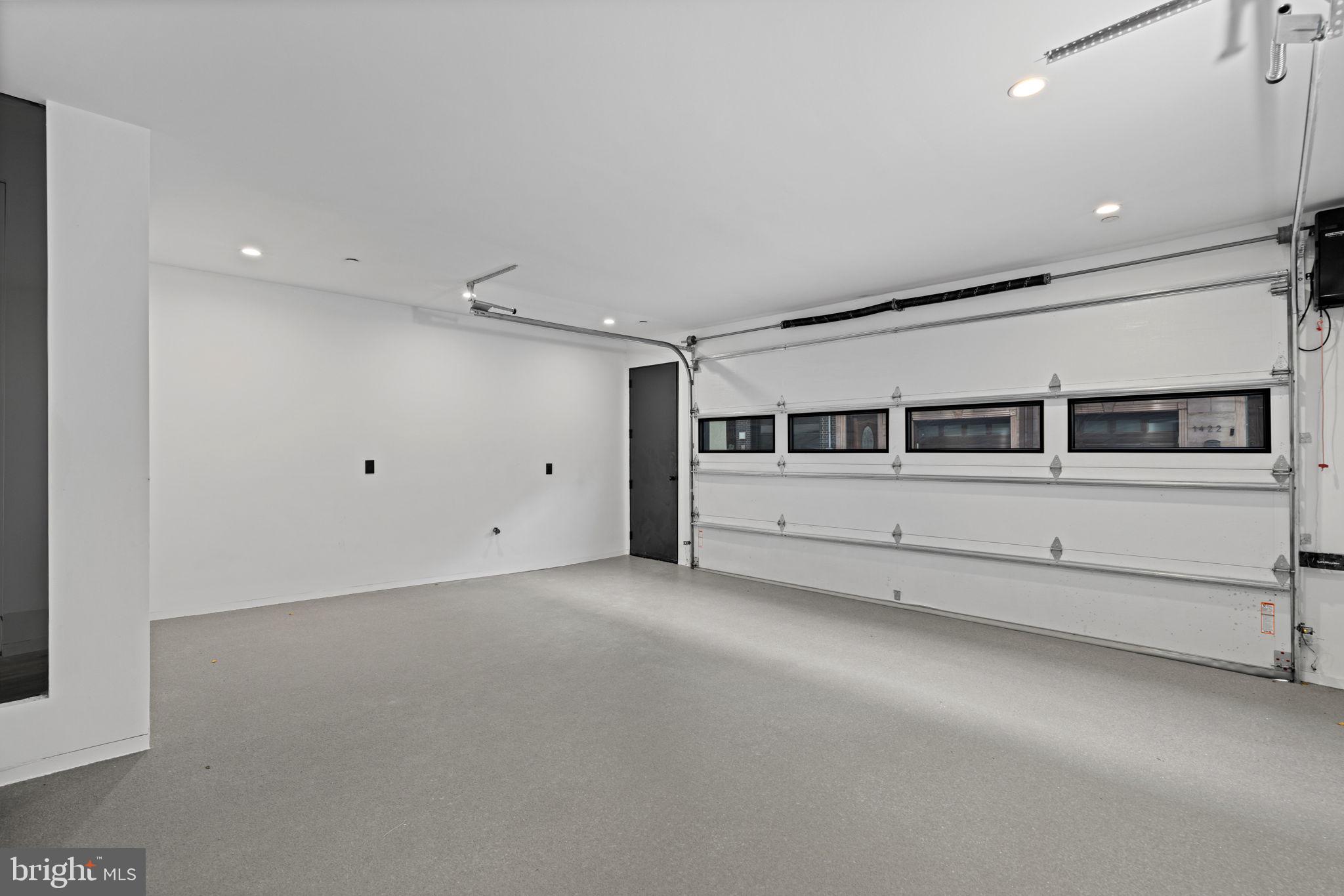 GRADUATE HOSPITAL - Residential