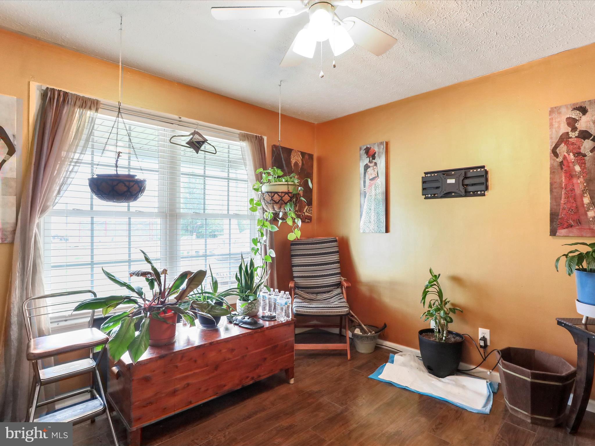 HEATHER CREST - Residential