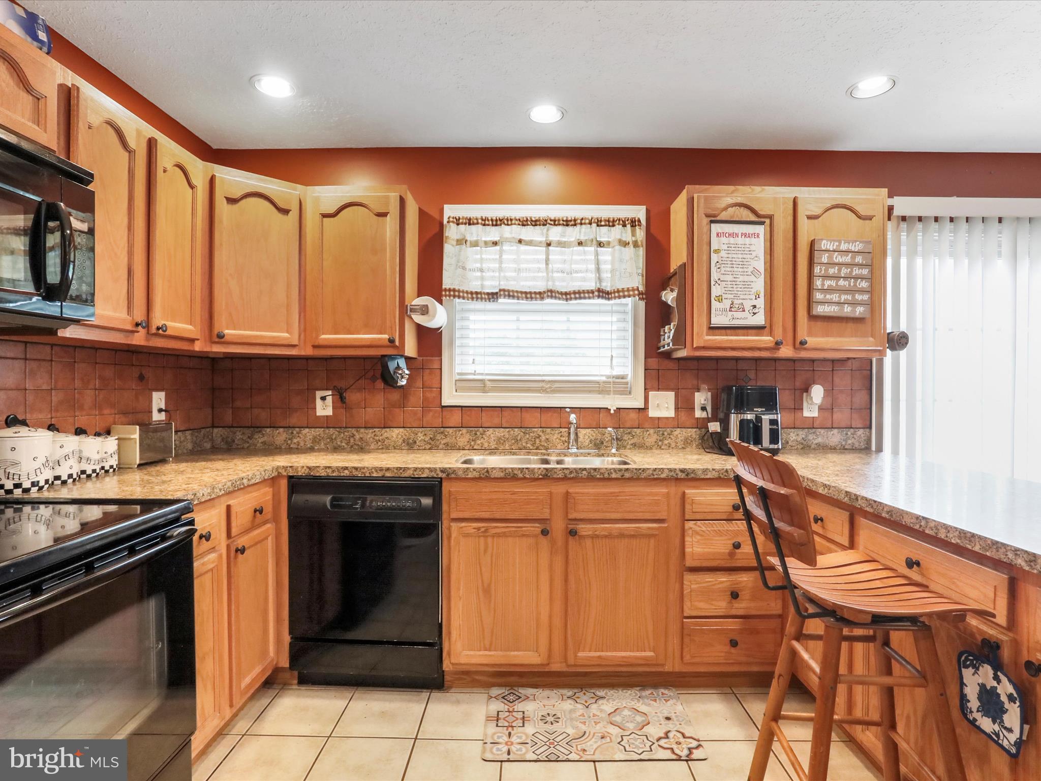 HEATHER CREST - Residential