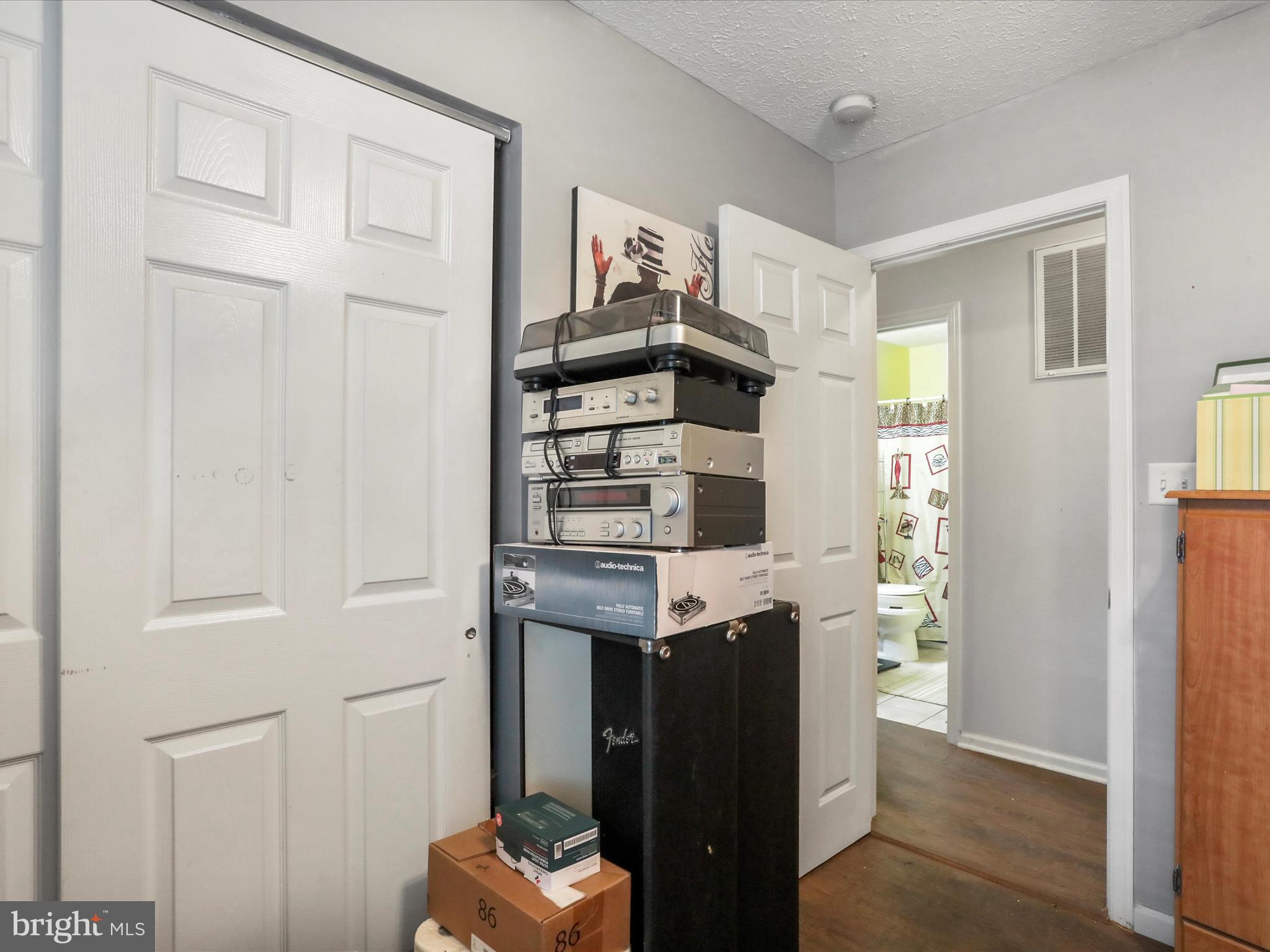 HEATHER CREST - Residential