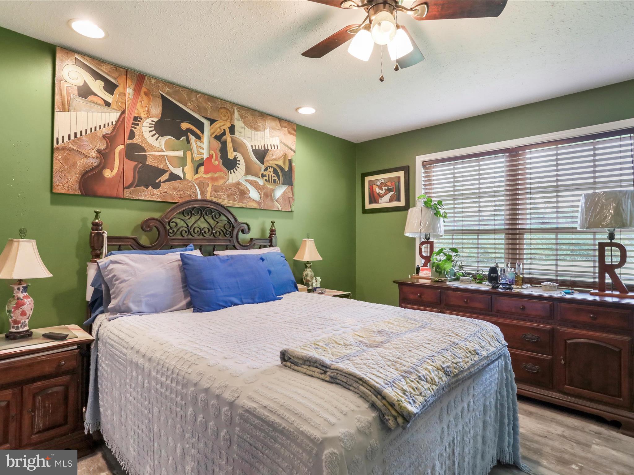 HEATHER CREST - Residential