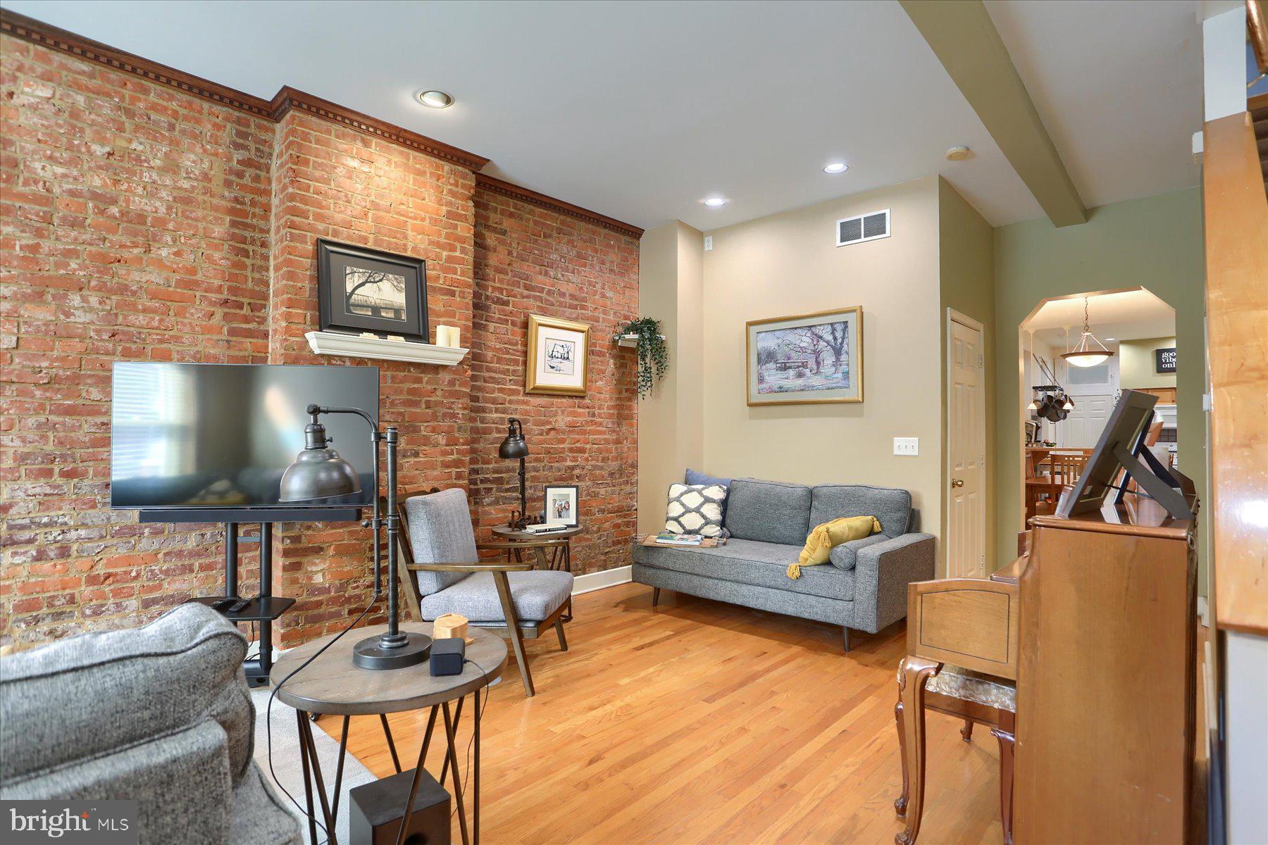 MIDTOWN HARRISBURG - Residential