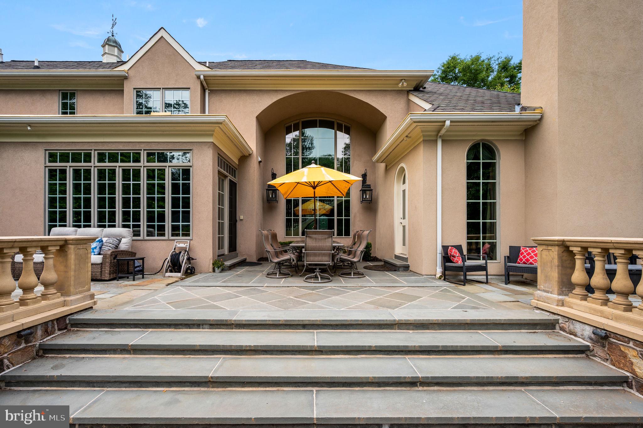 WHITEHORSE MEADOWS - Residential