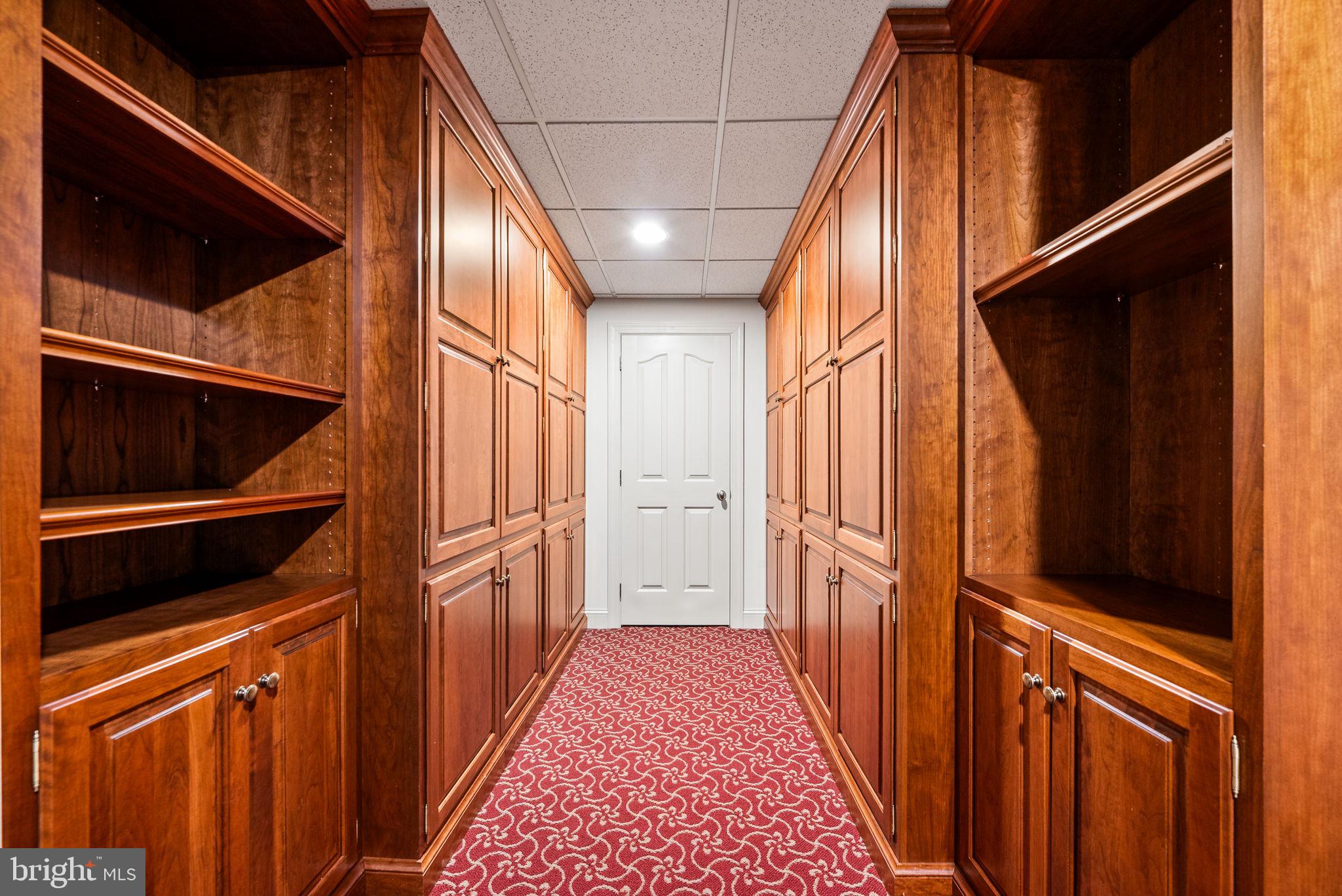 WHITEHORSE MEADOWS - Residential