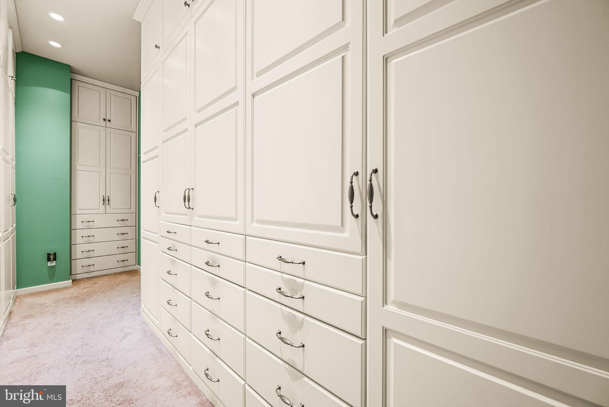 WHITEHORSE MEADOWS - Residential