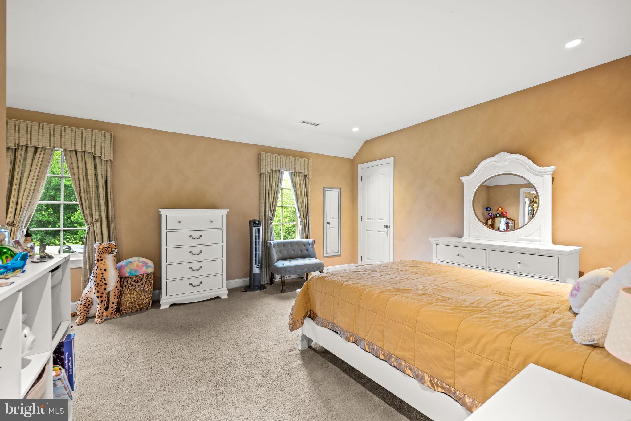 WHITEHORSE MEADOWS - Residential