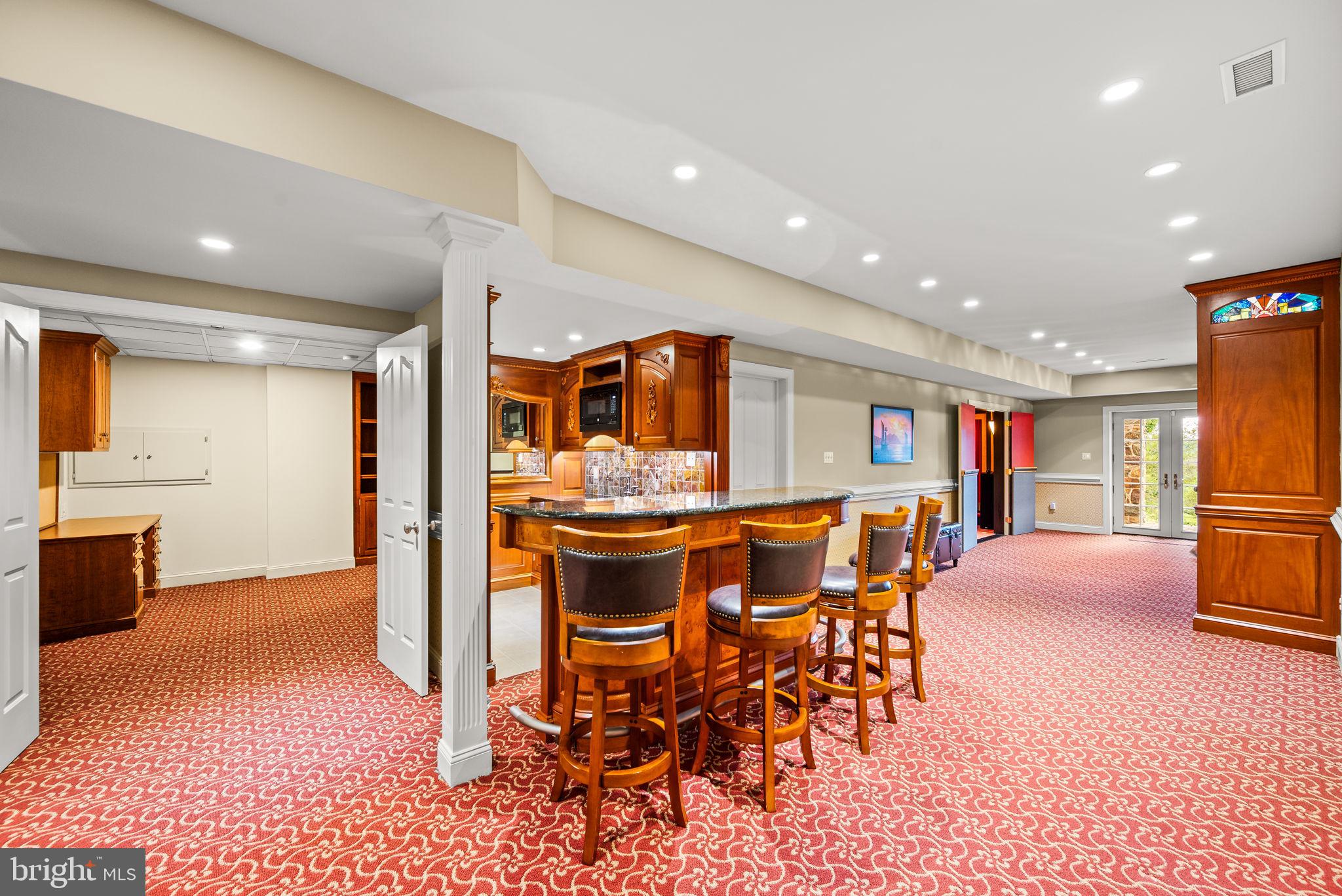 WHITEHORSE MEADOWS - Residential
