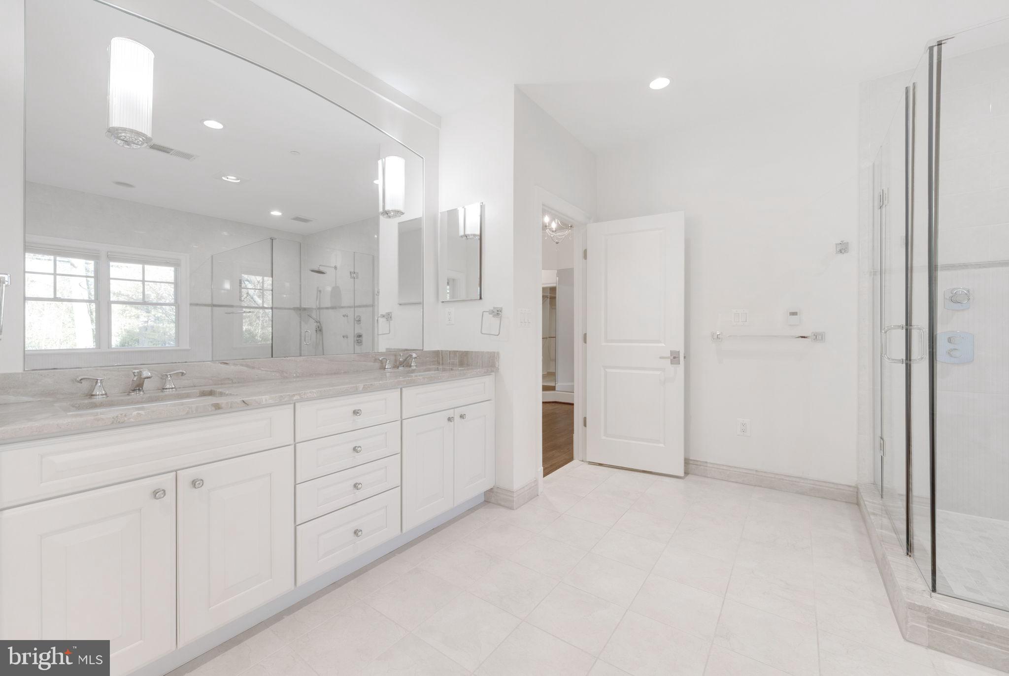 BRADMOOR - Residential