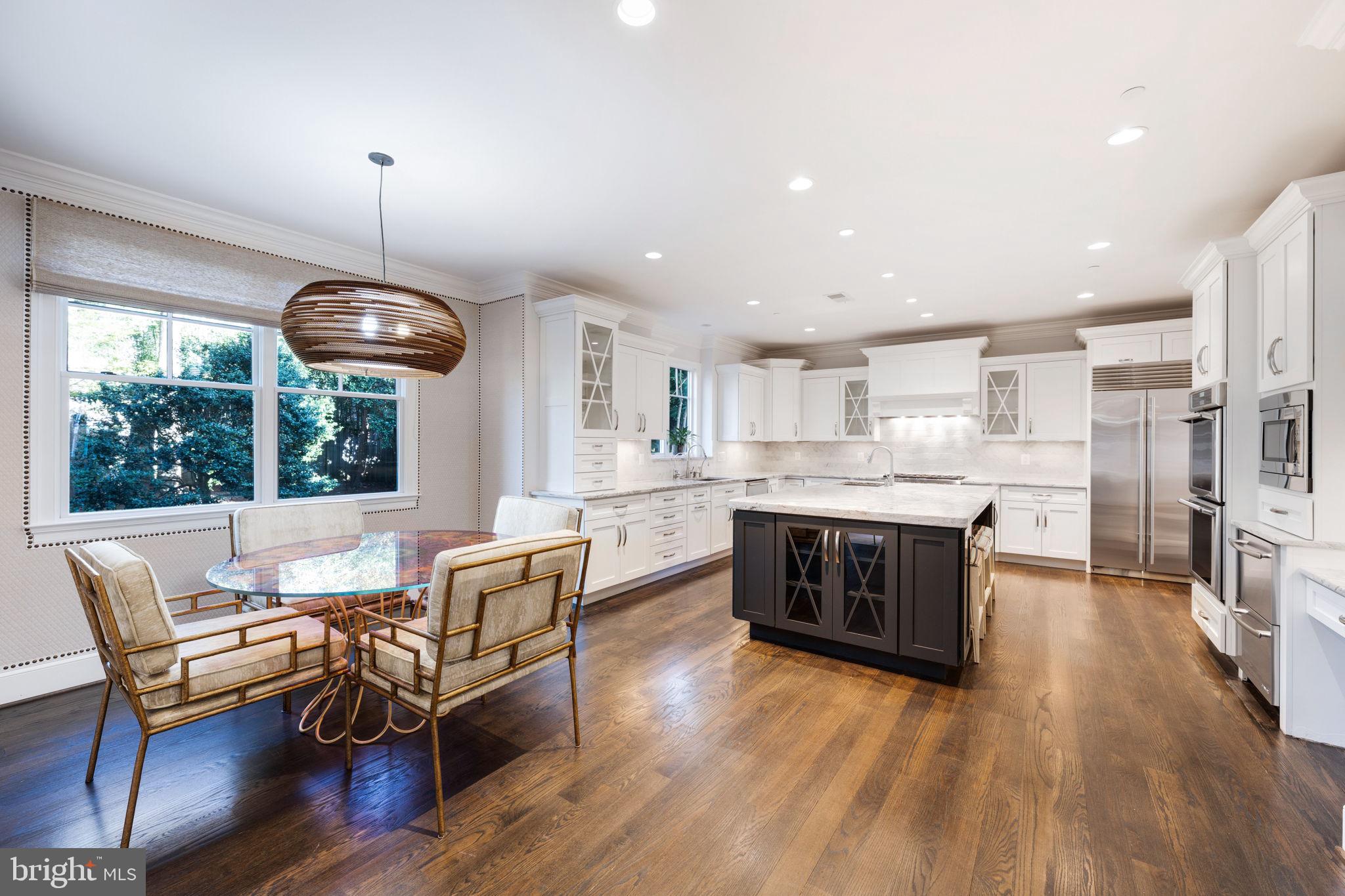 BRADMOOR - Residential