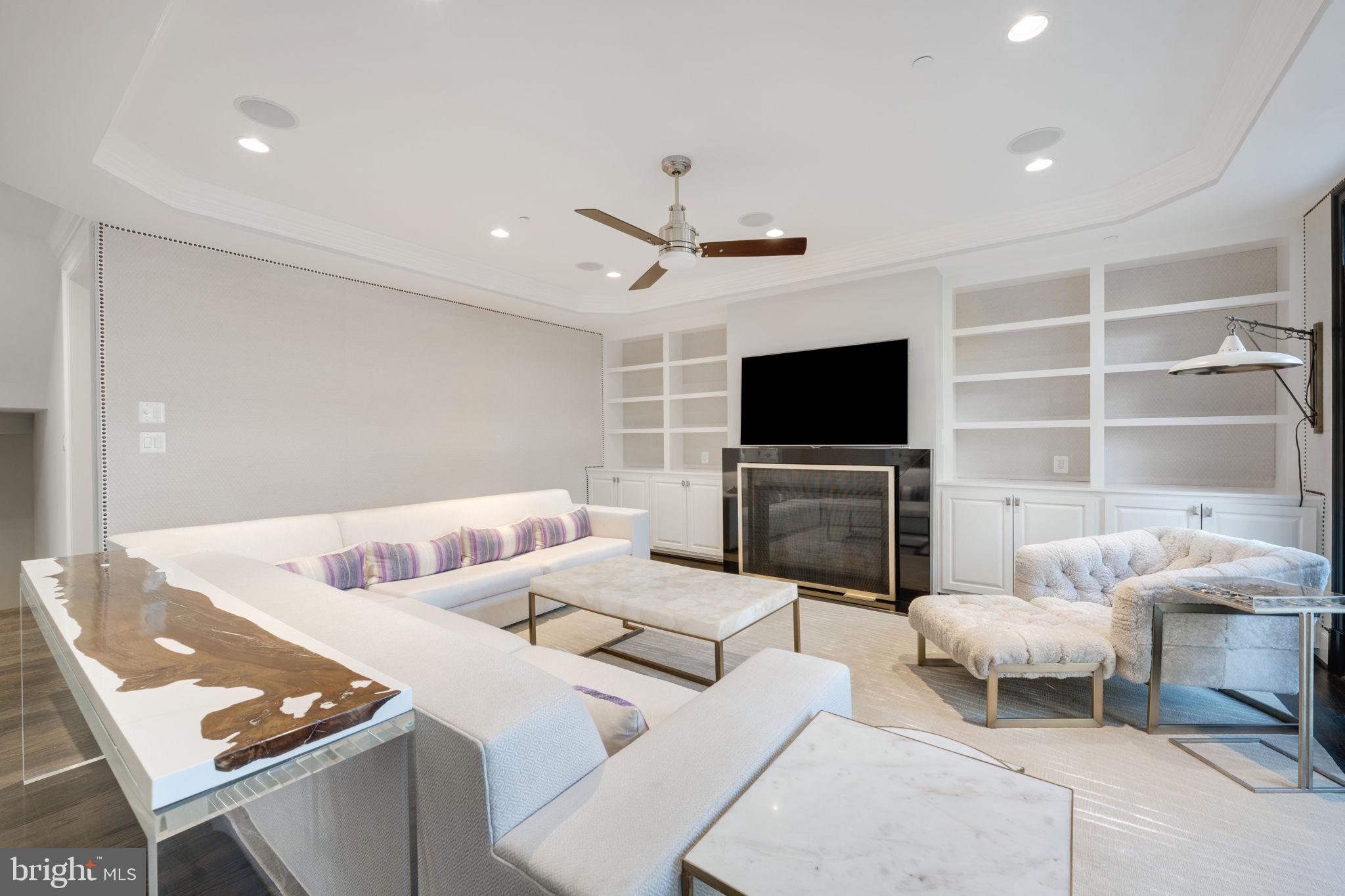 BRADMOOR - Residential