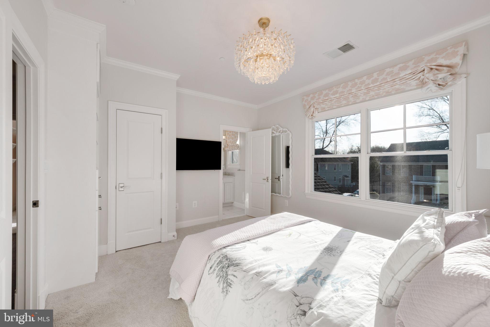 BRADMOOR - Residential