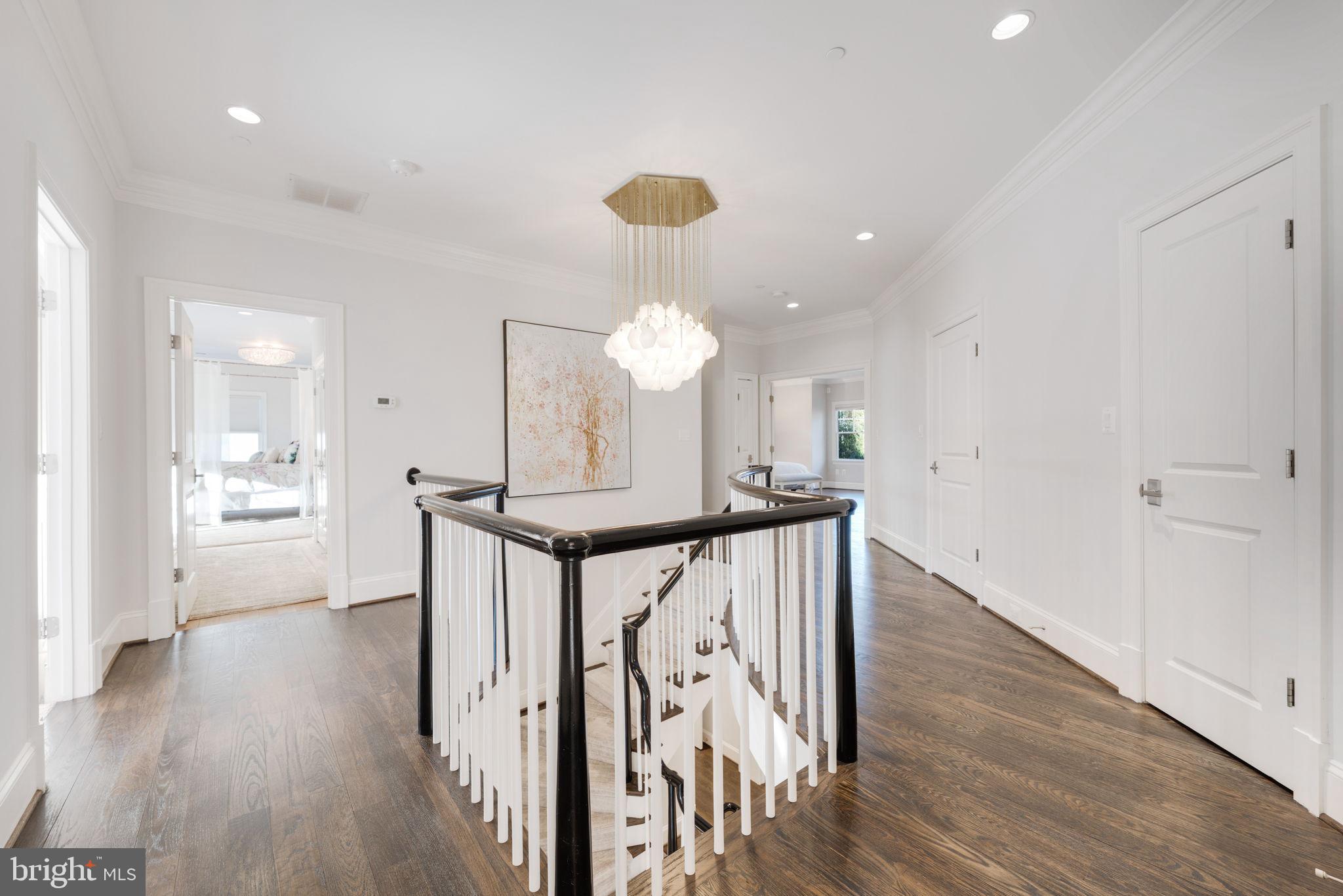 BRADMOOR - Residential