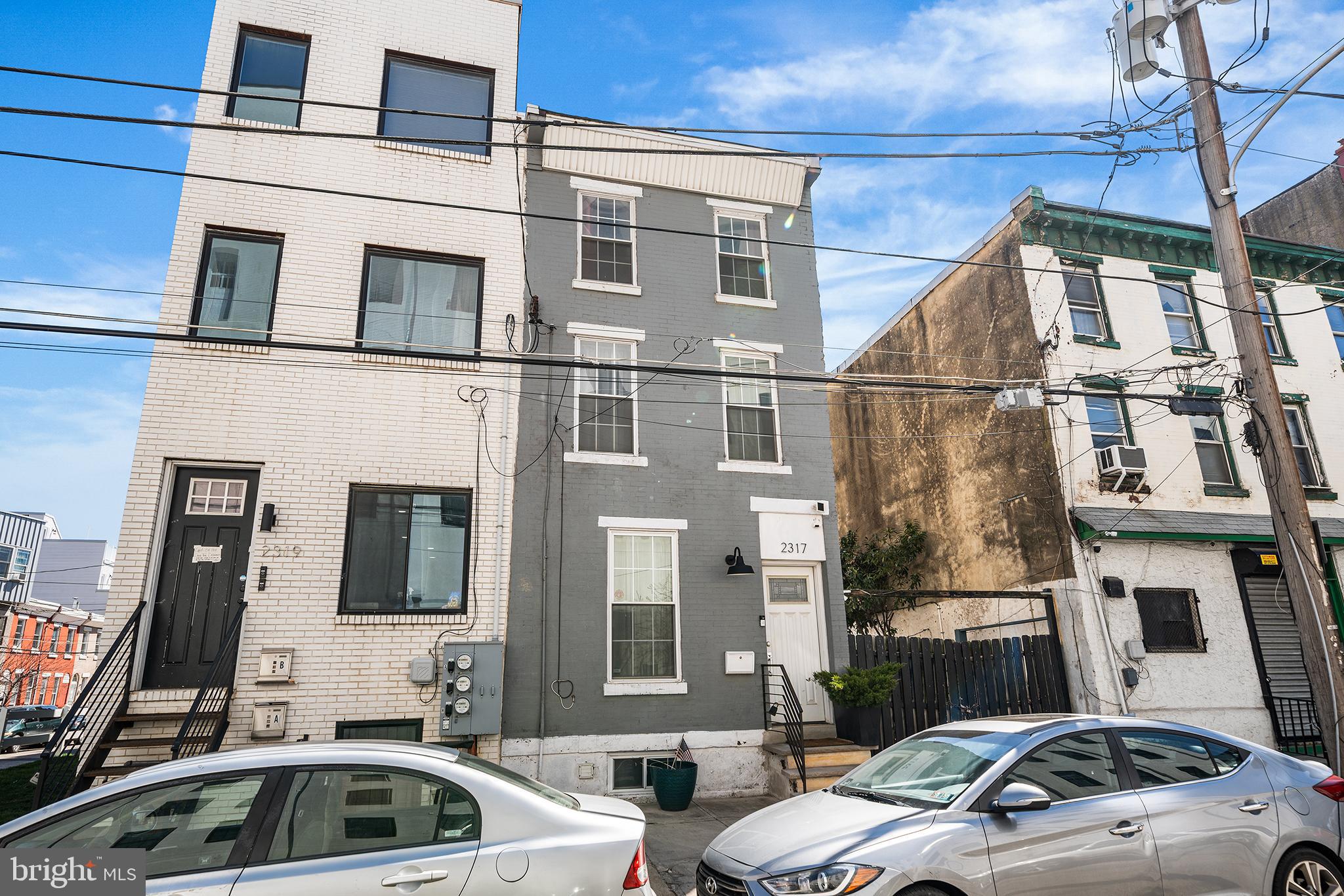 EAST KENSINGTON - Residential