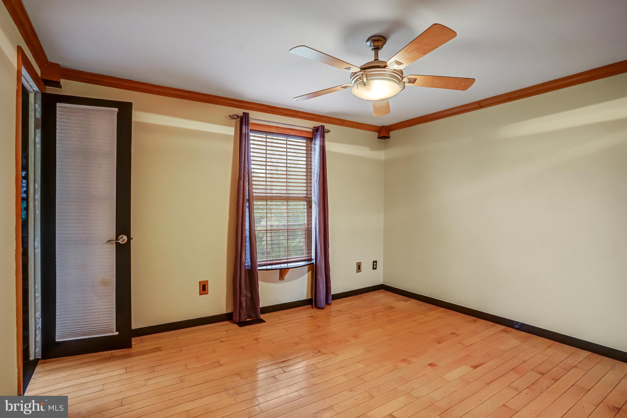 GOSHEN VILLAGE - Residential Lease