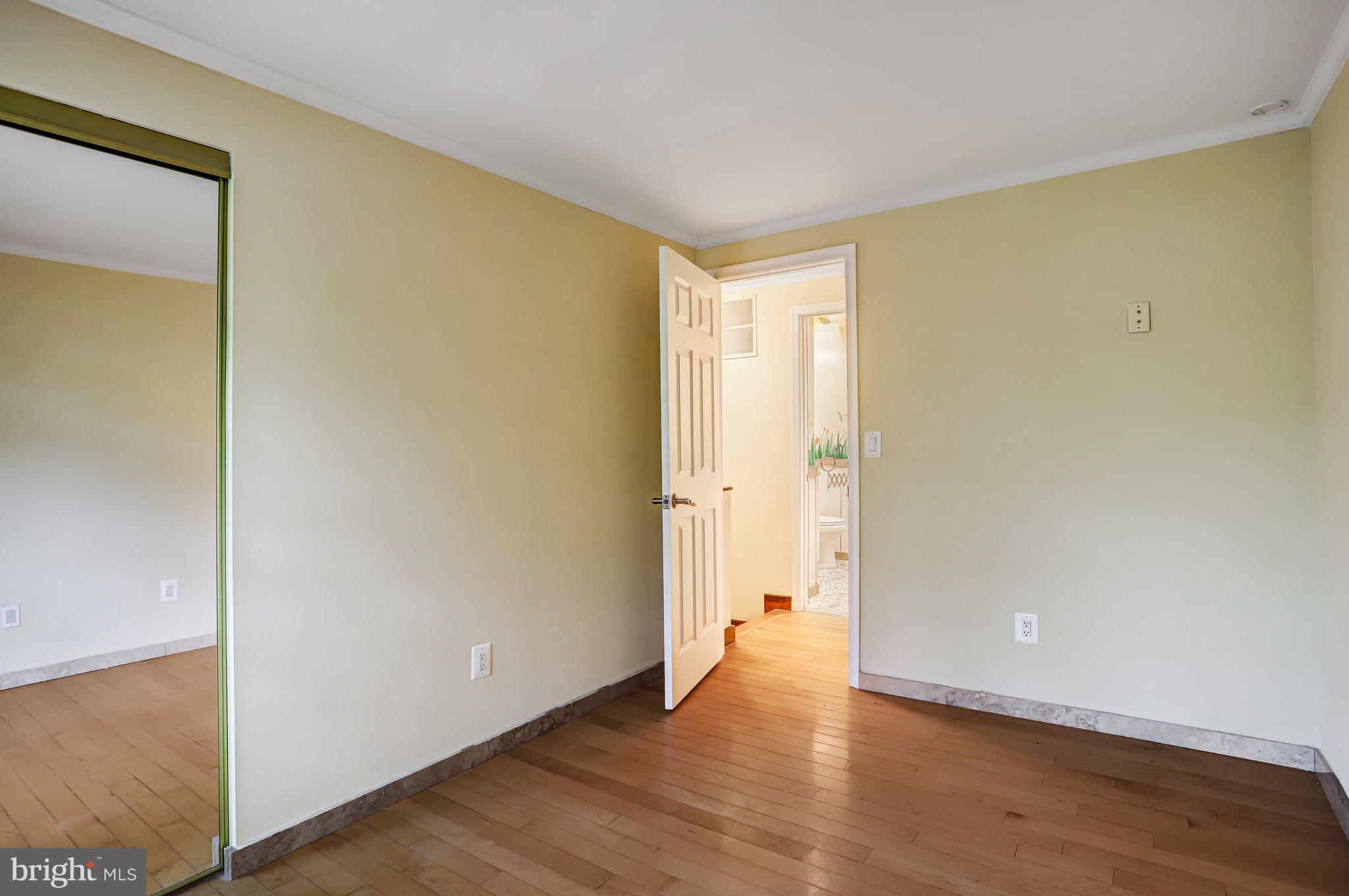 GOSHEN VILLAGE - Residential Lease