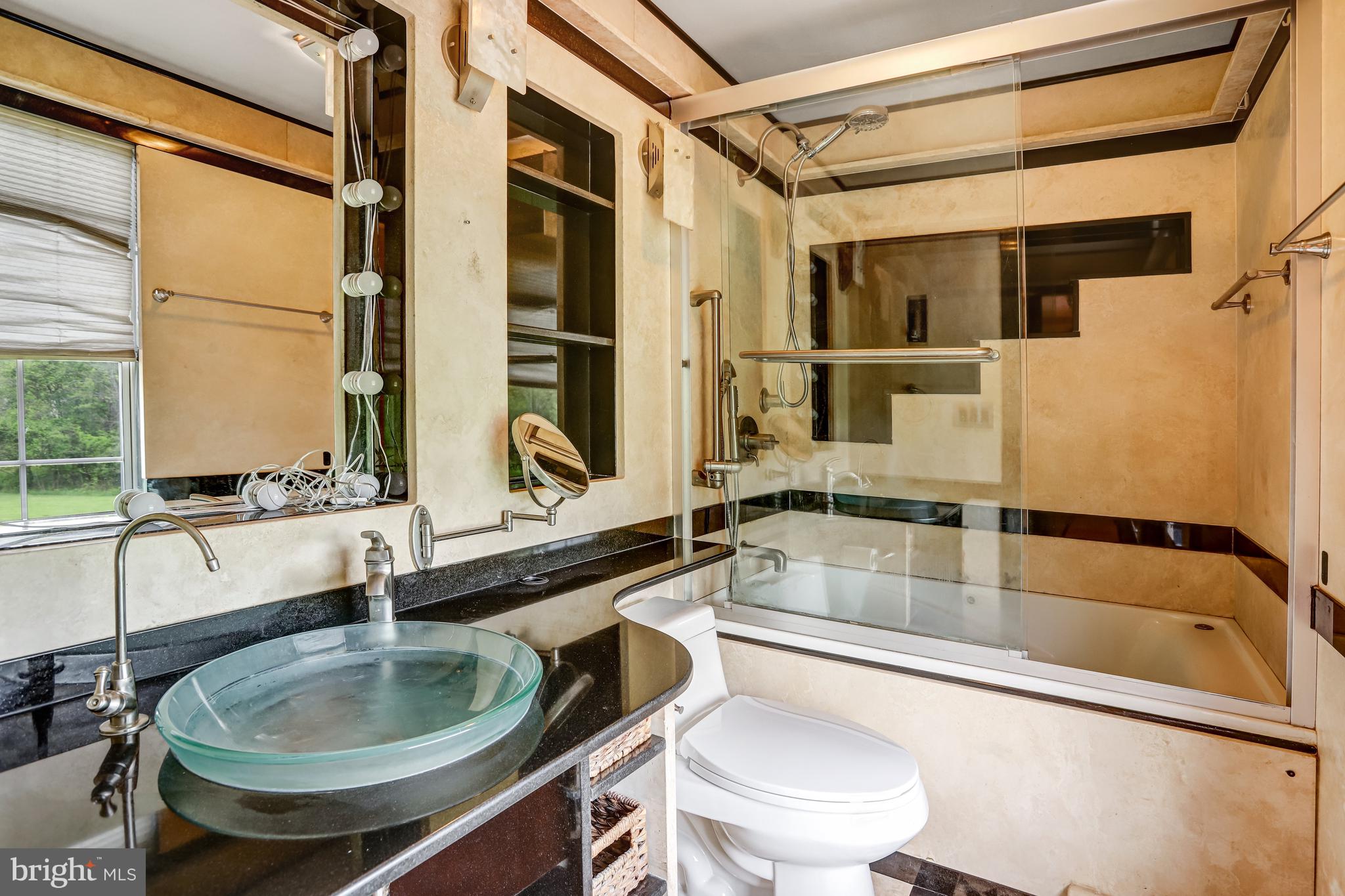 GOSHEN VILLAGE - Residential Lease