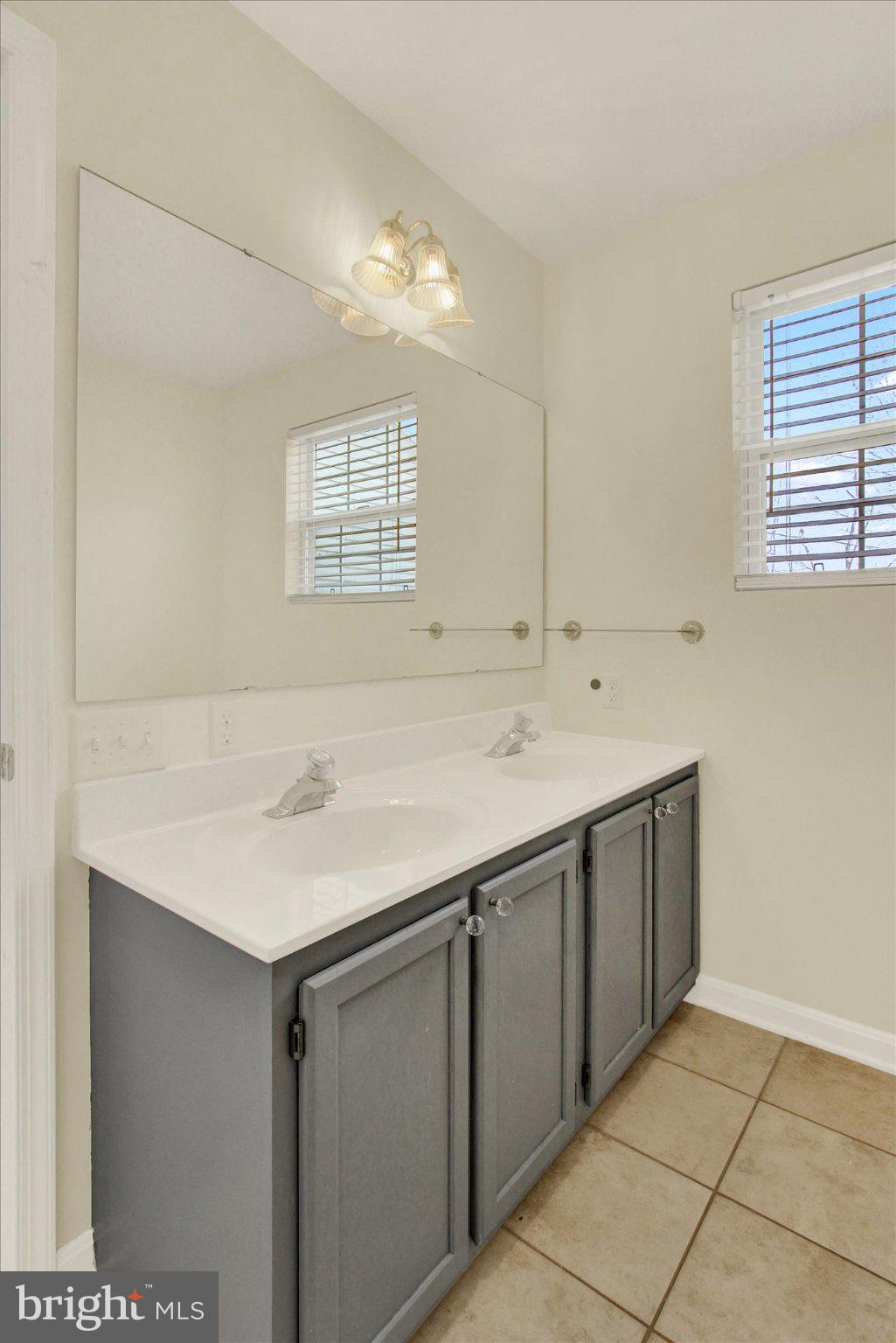 MORELOCK - Residential