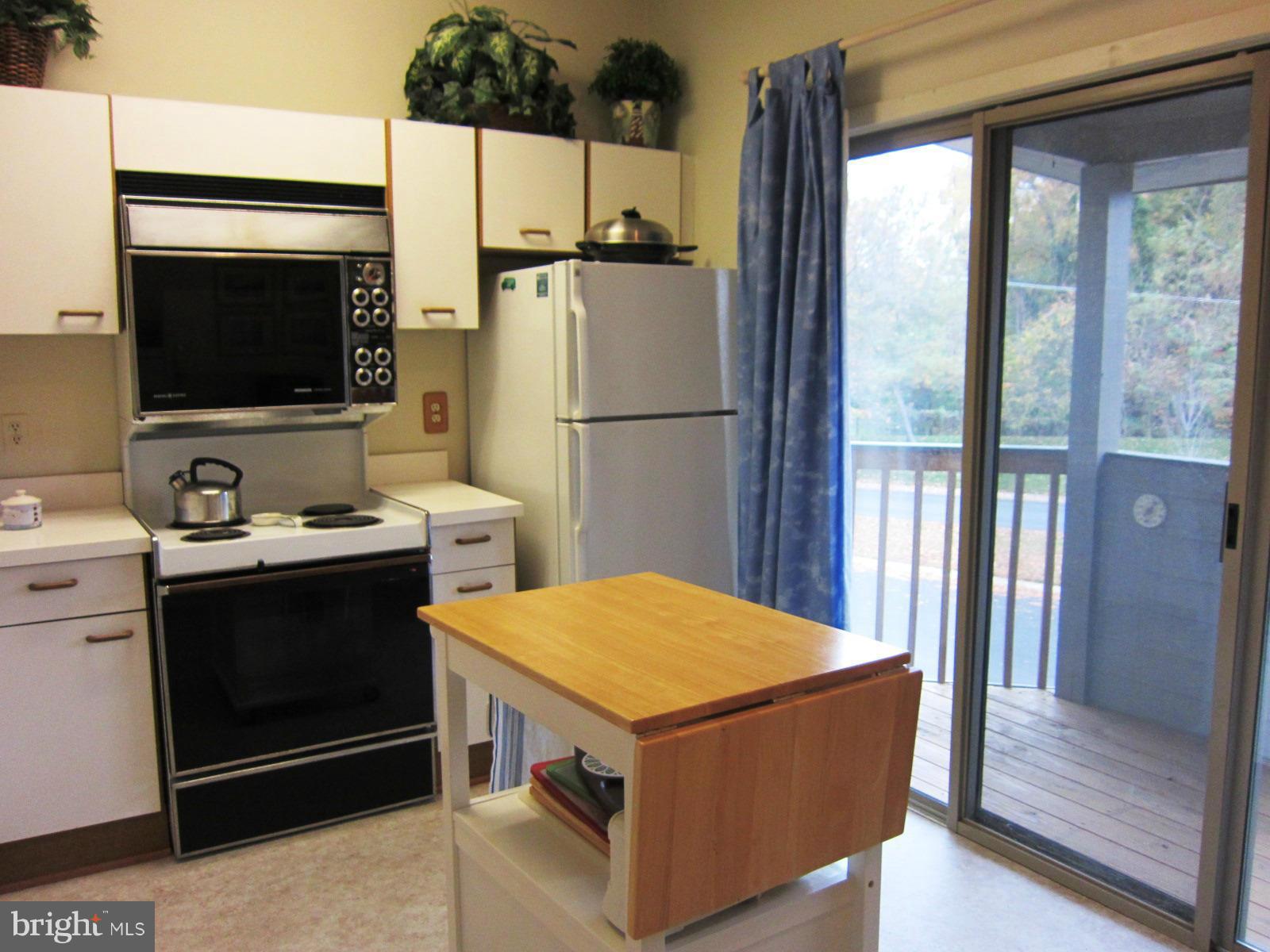 CHESAPEAKE HARBOUR - Residential